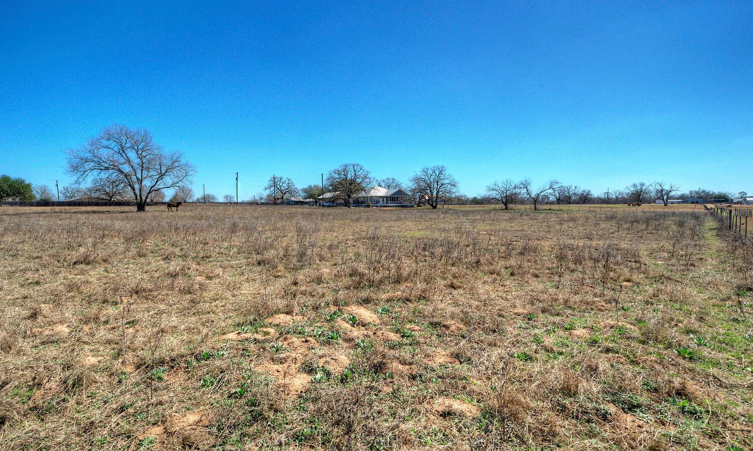 273 Bobs Trl, Bastrop, TX 78602