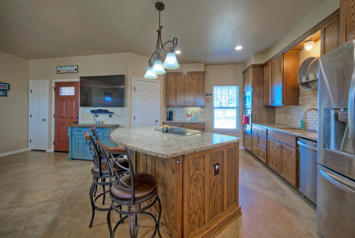 273 Bobs Trl, Bastrop, TX 78602