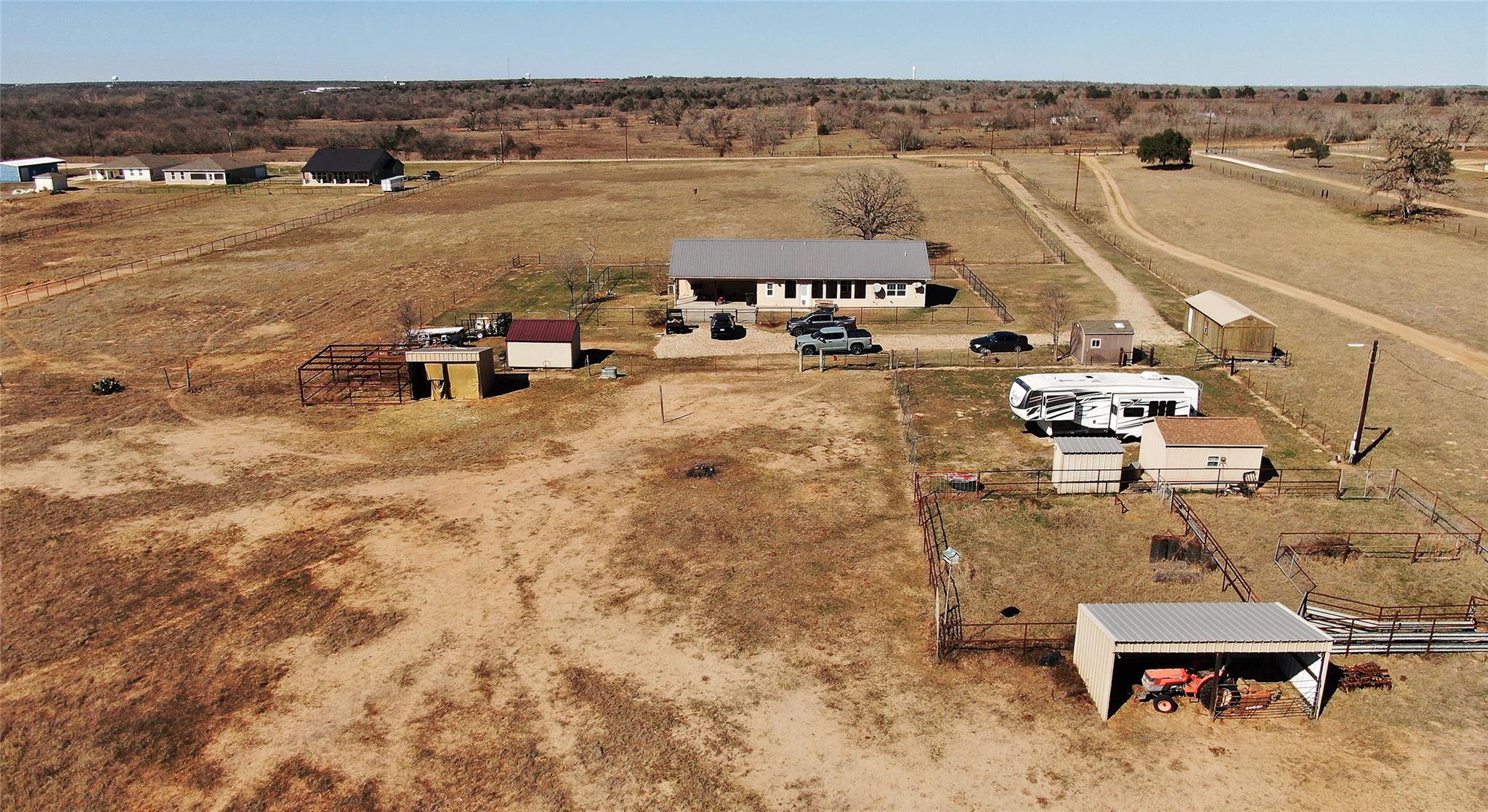 273 Bobs Trl, Bastrop, TX 78602