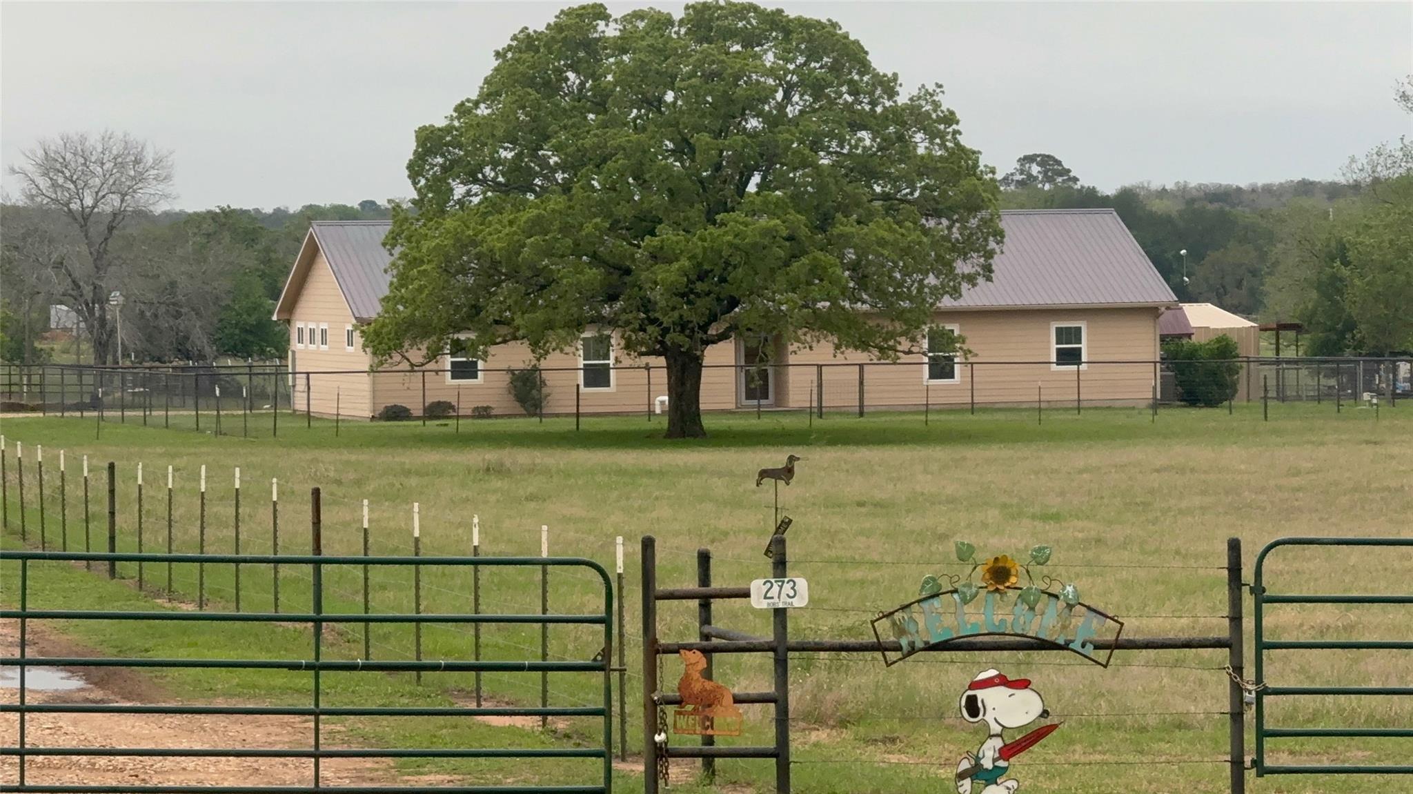 273 Bobs Trl, Bastrop, TX 78602