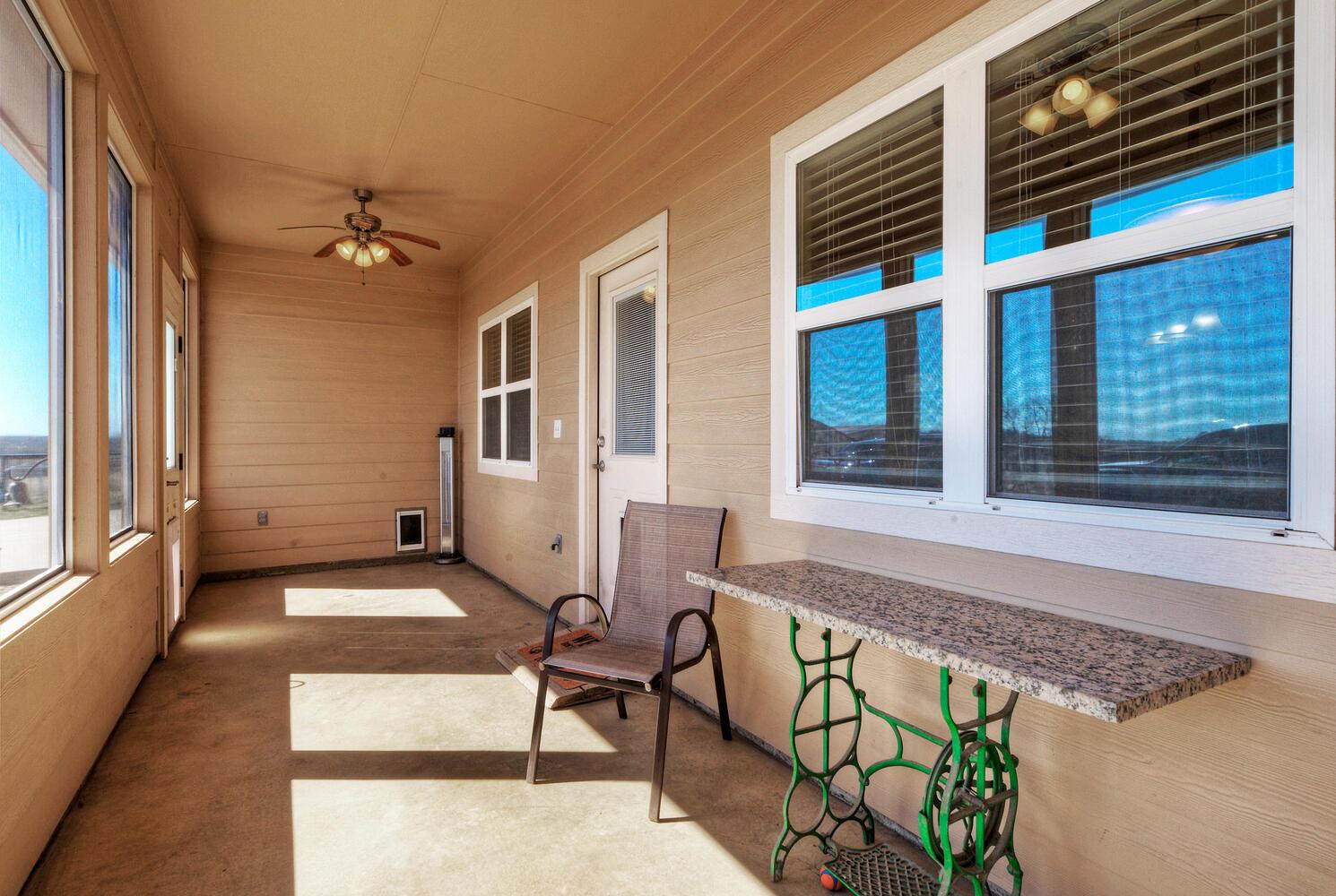 273 Bobs Trl, Bastrop, TX 78602