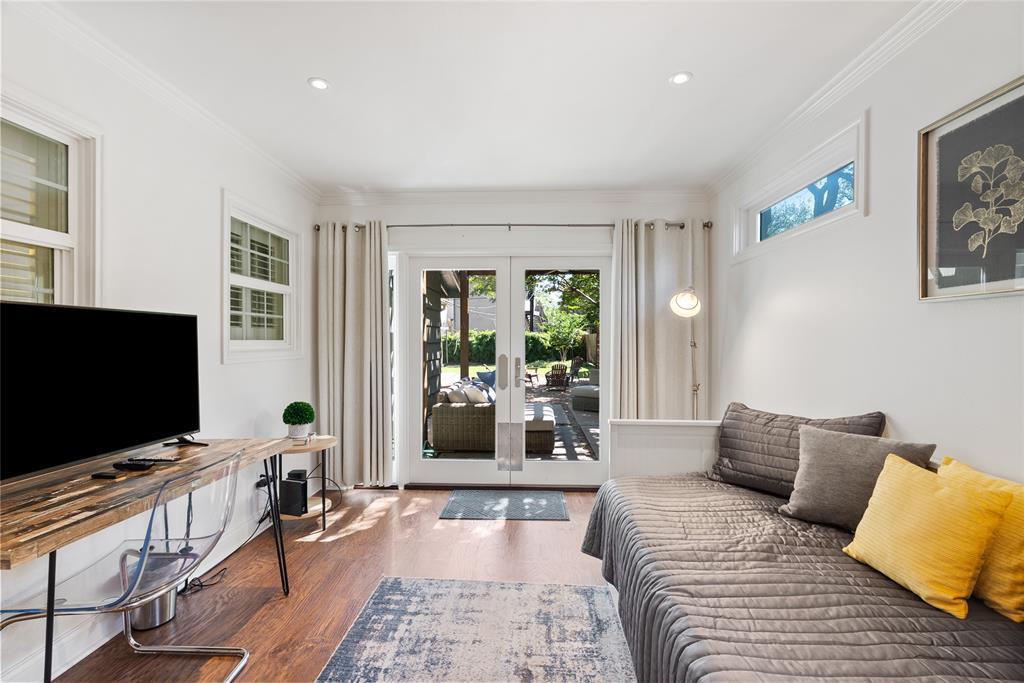 2105 Westover Rd, Austin, TX 78703