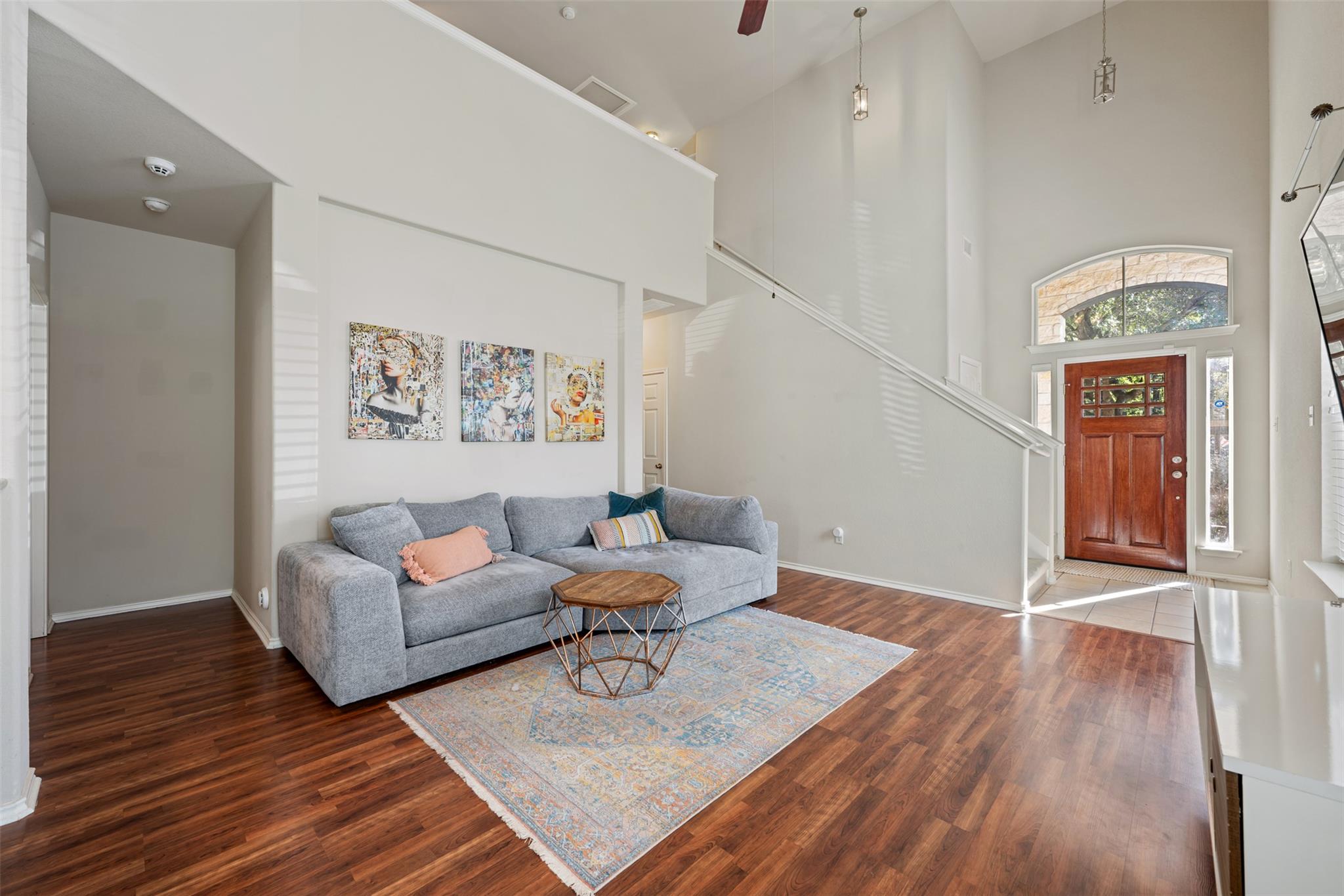 1520 Huckleberry Ln, Austin, TX 78748