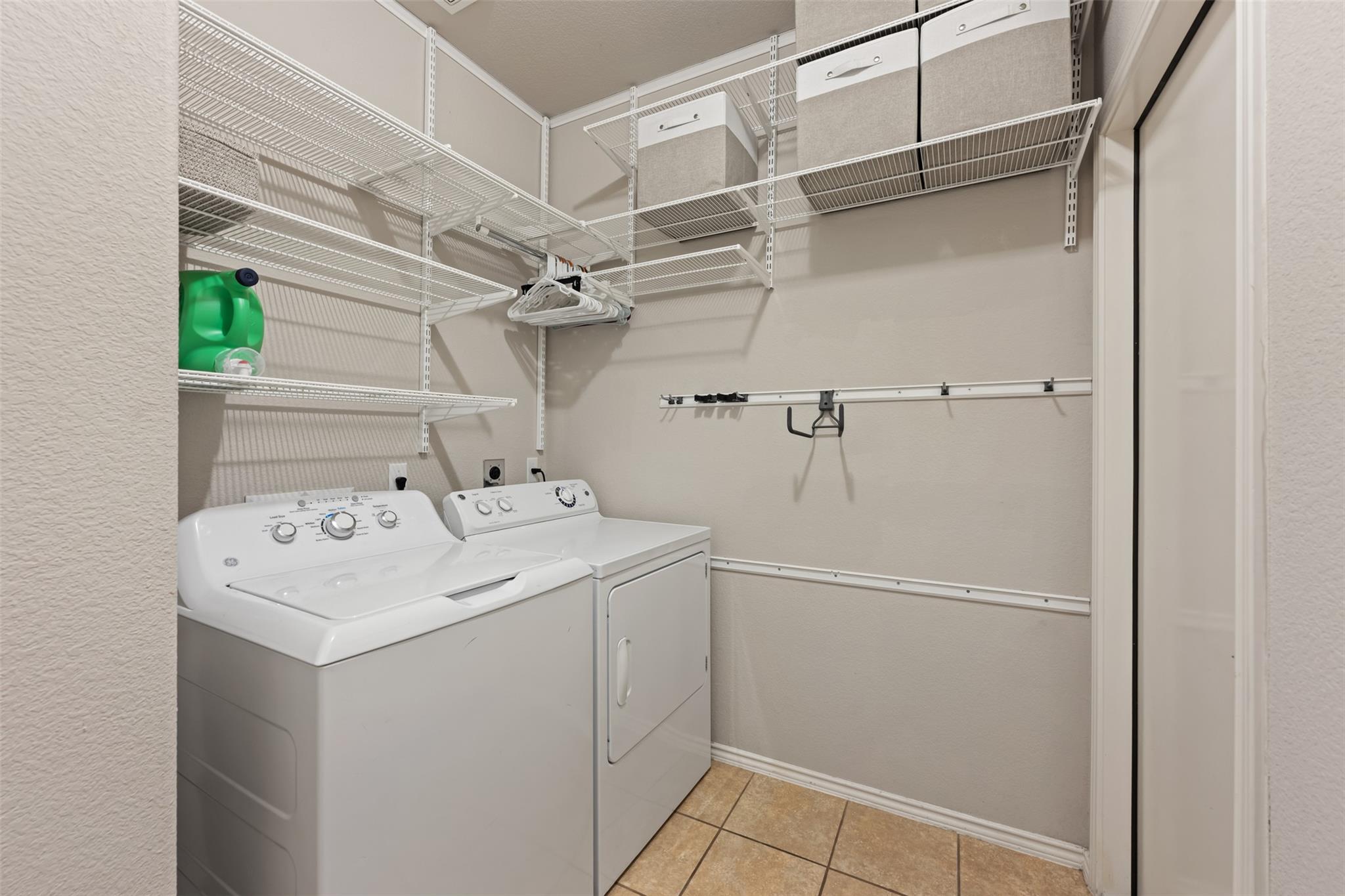 1520 Huckleberry Ln, Austin, TX 78748