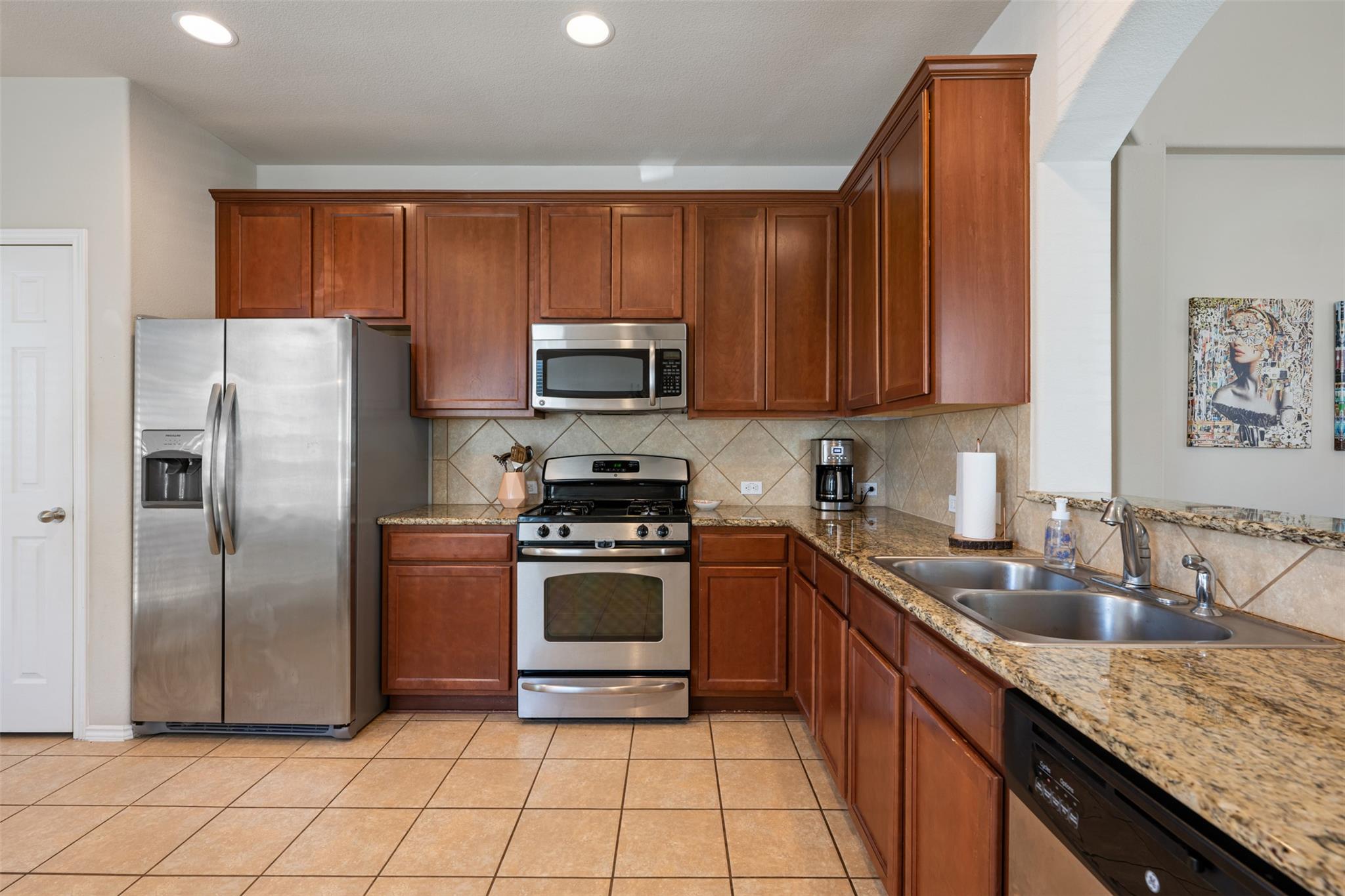 1520 Huckleberry Ln, Austin, TX 78748