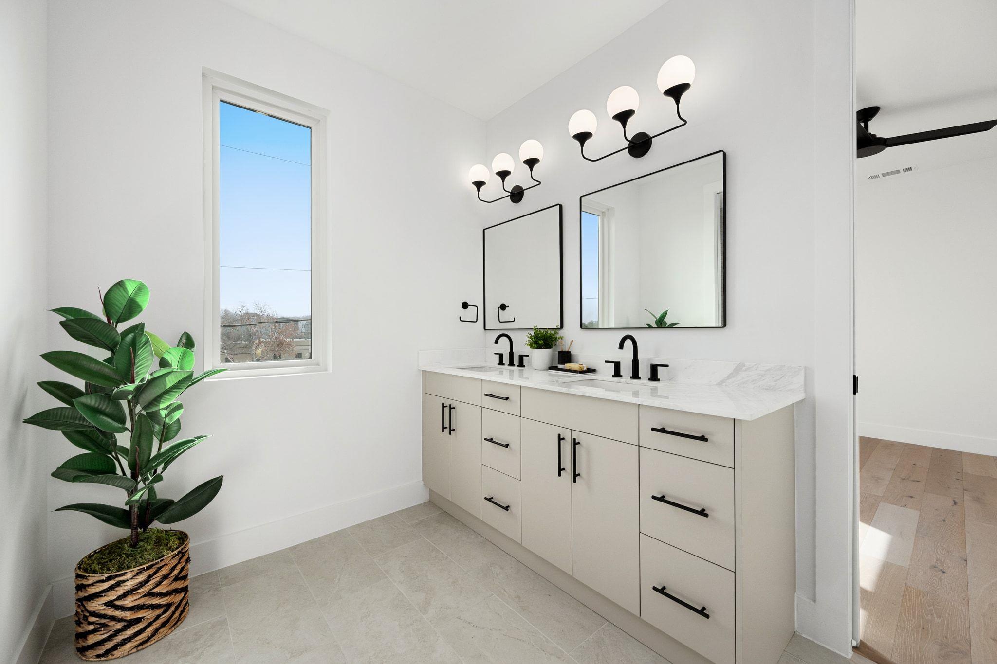 1119 Fairmount Ave, Austin, TX 78704