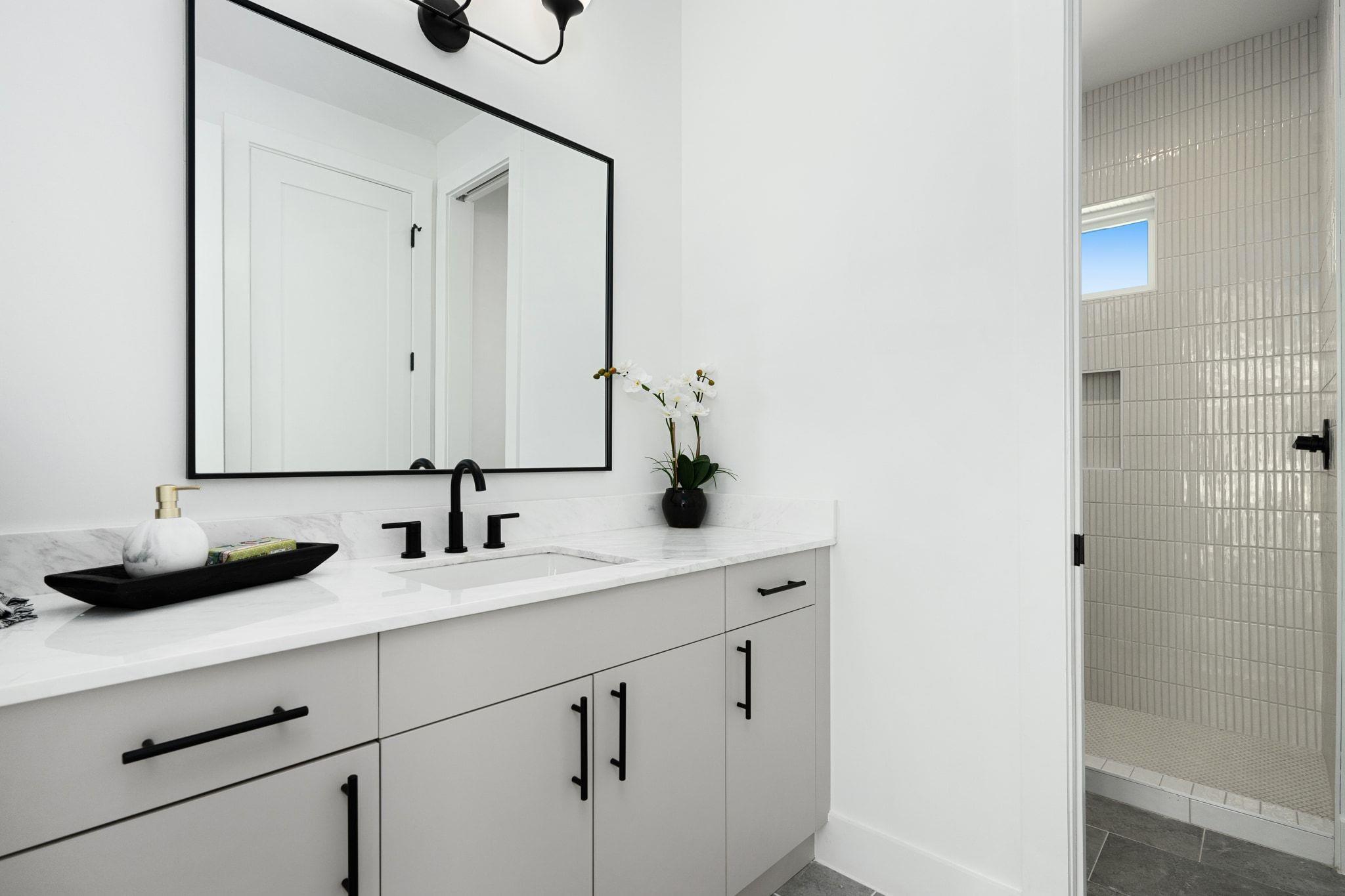 1119 Fairmount Ave, Austin, TX 78704