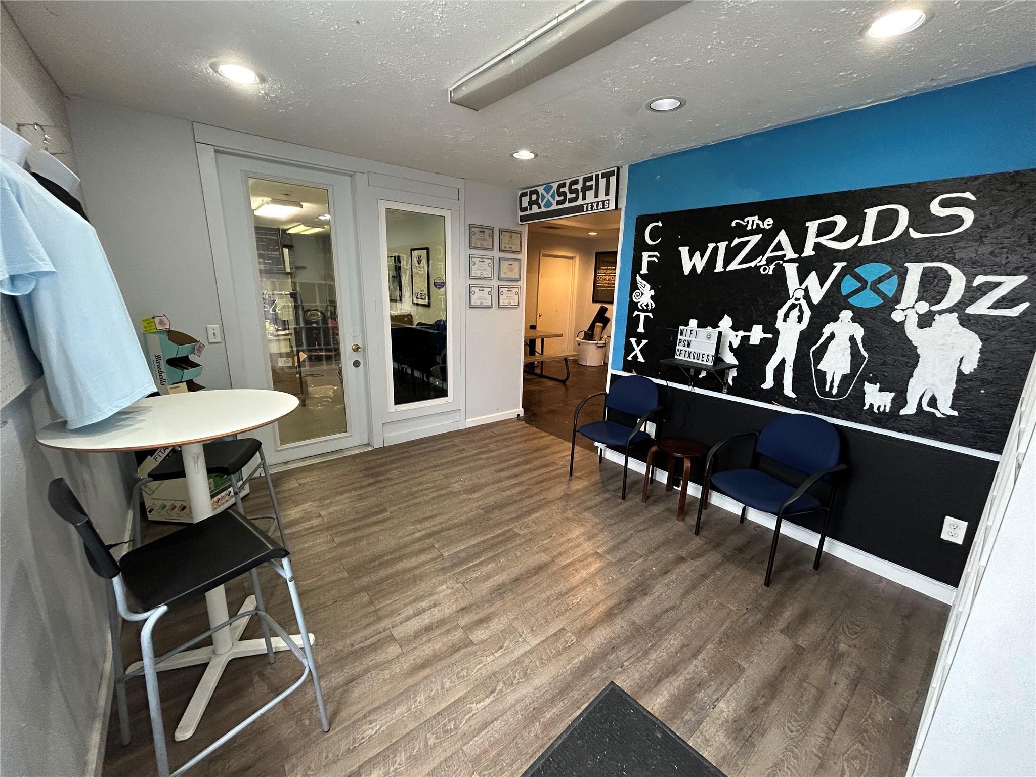 641 W Front St, Hutto, TX 78634