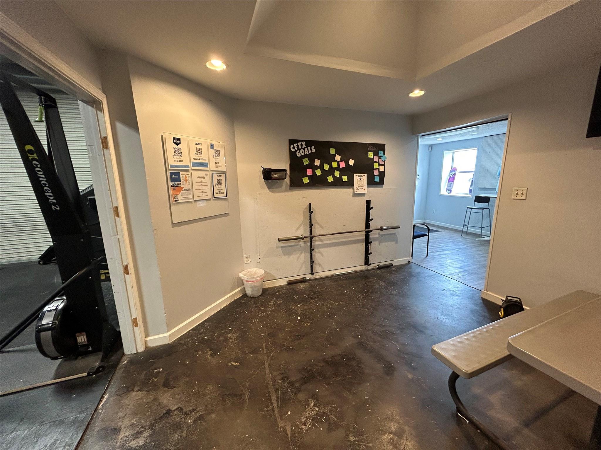 641 W Front St, Hutto, TX 78634