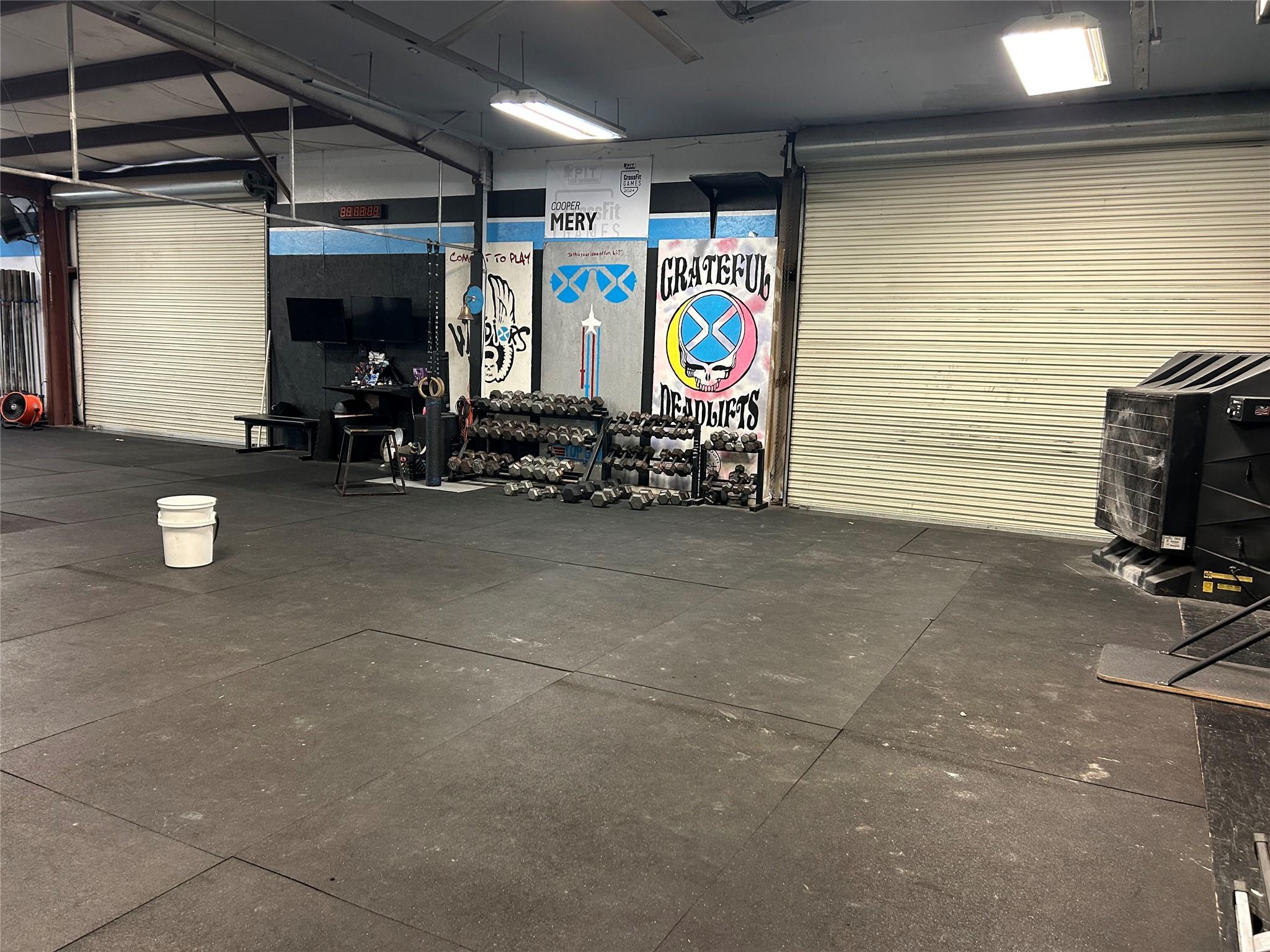 641 W Front St, Hutto, TX 78634