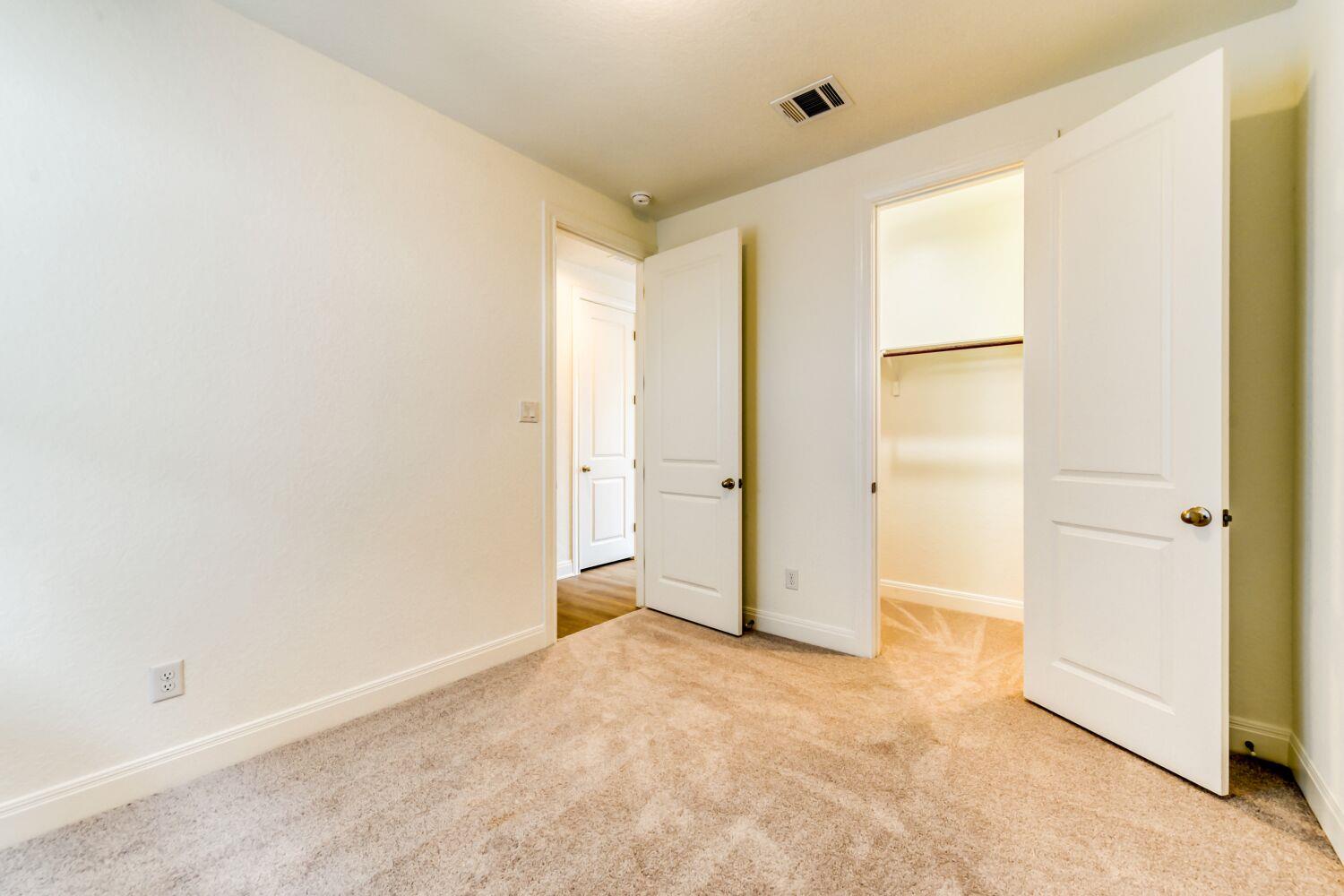 108 INTERNATIONAL St, Buda, TX 78610