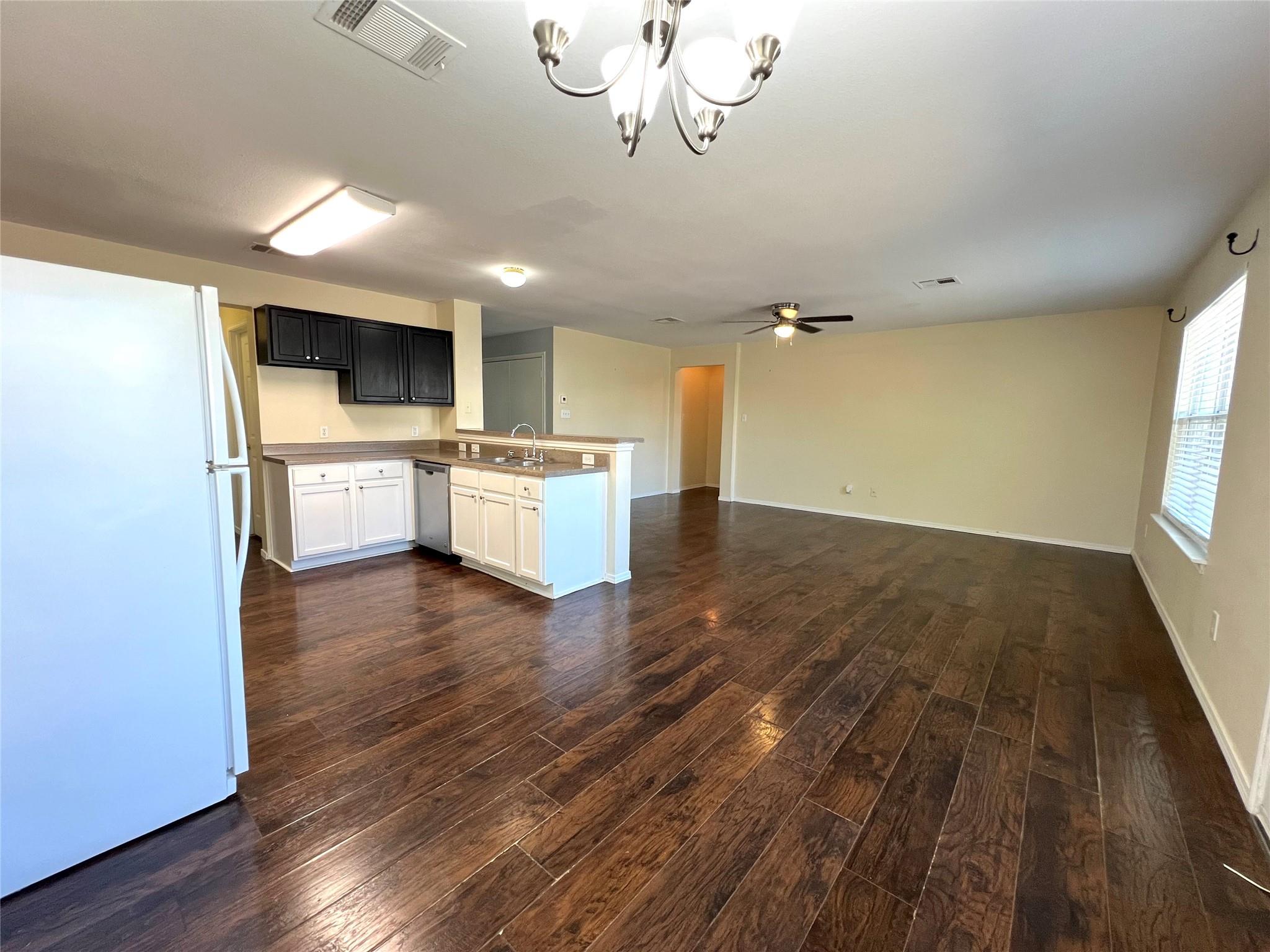 125 Dandelion Loop, Kyle, TX 78640