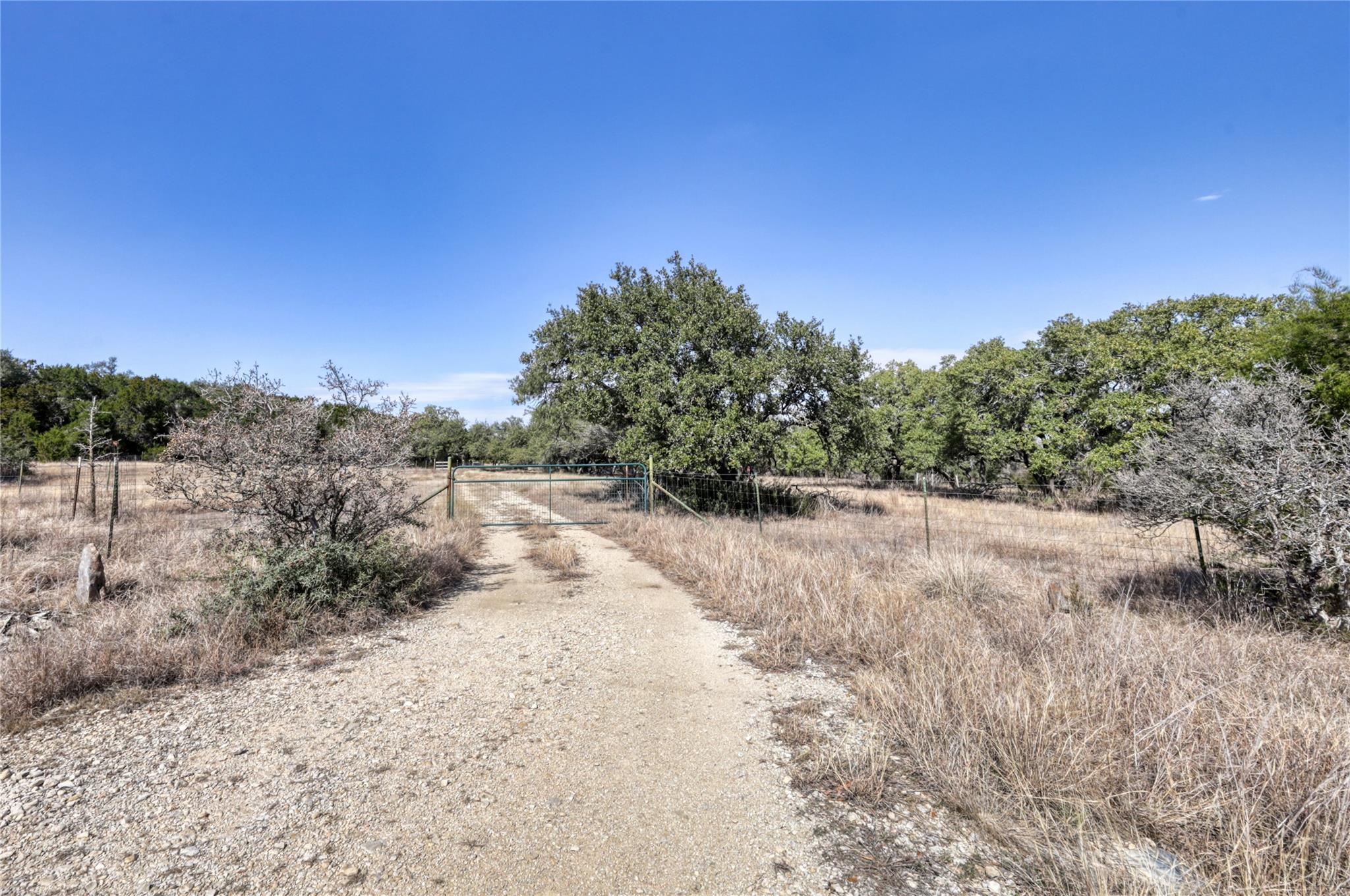 101 Purple Sage, Driftwood, TX 78619