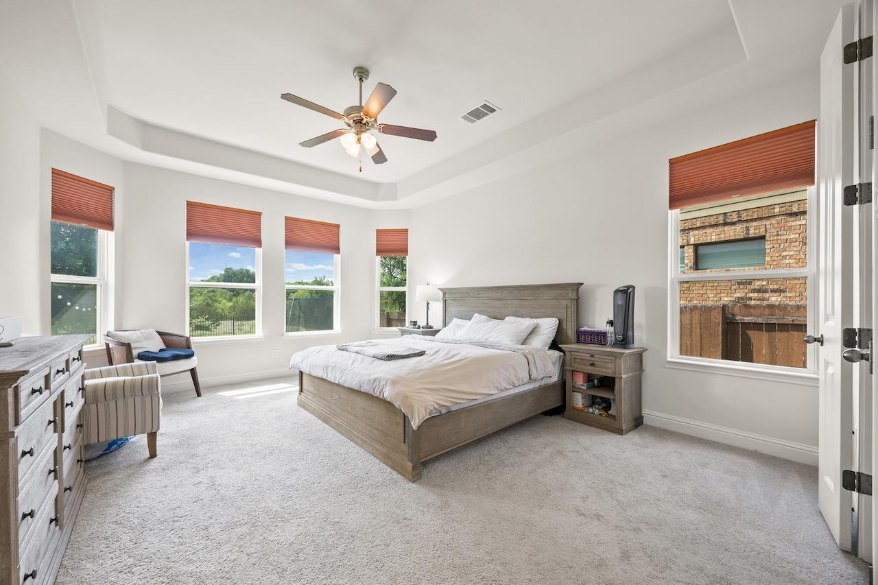 608 Cascada Ln, Round Rock, TX 78681