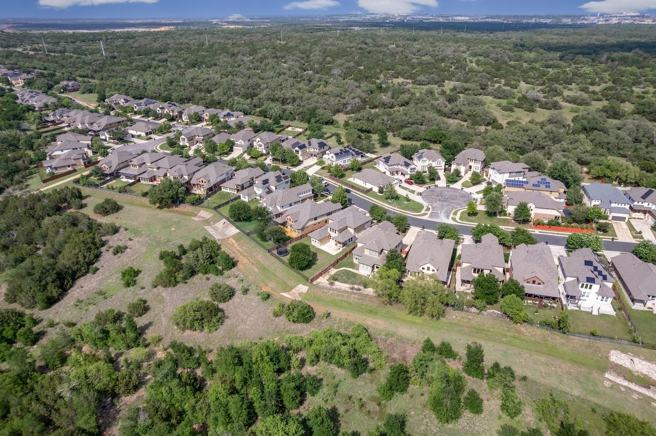 608 Cascada Ln, Round Rock, TX 78681