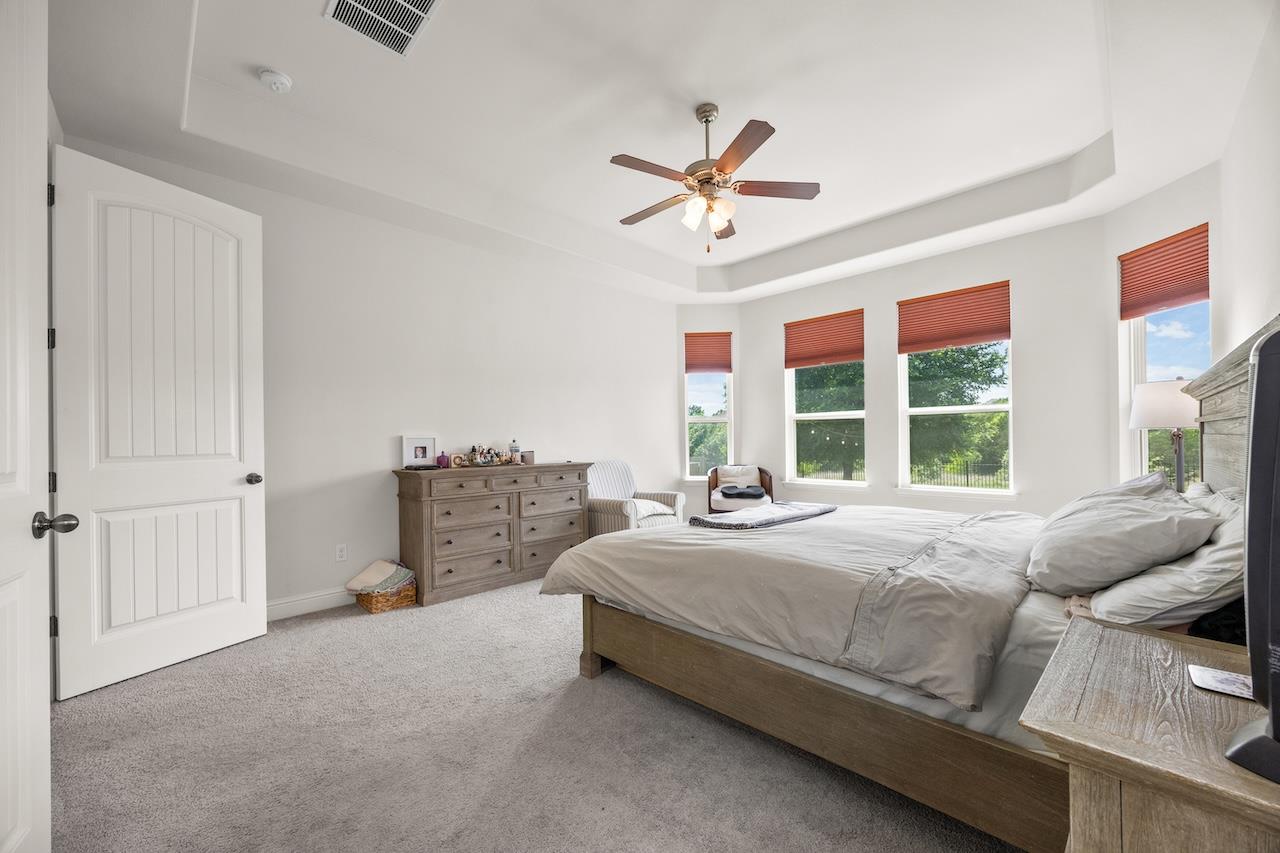 608 Cascada Ln, Round Rock, TX 78681