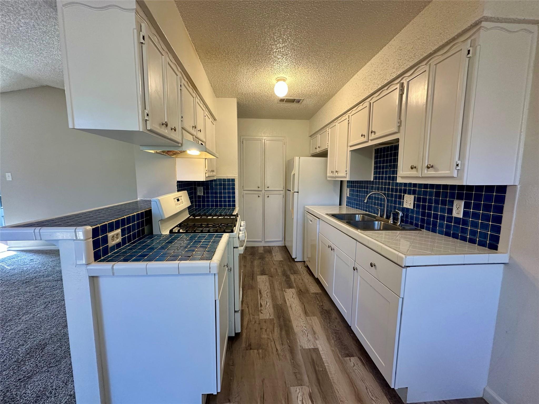 3610 Greystone Dr, Austin, TX 78731