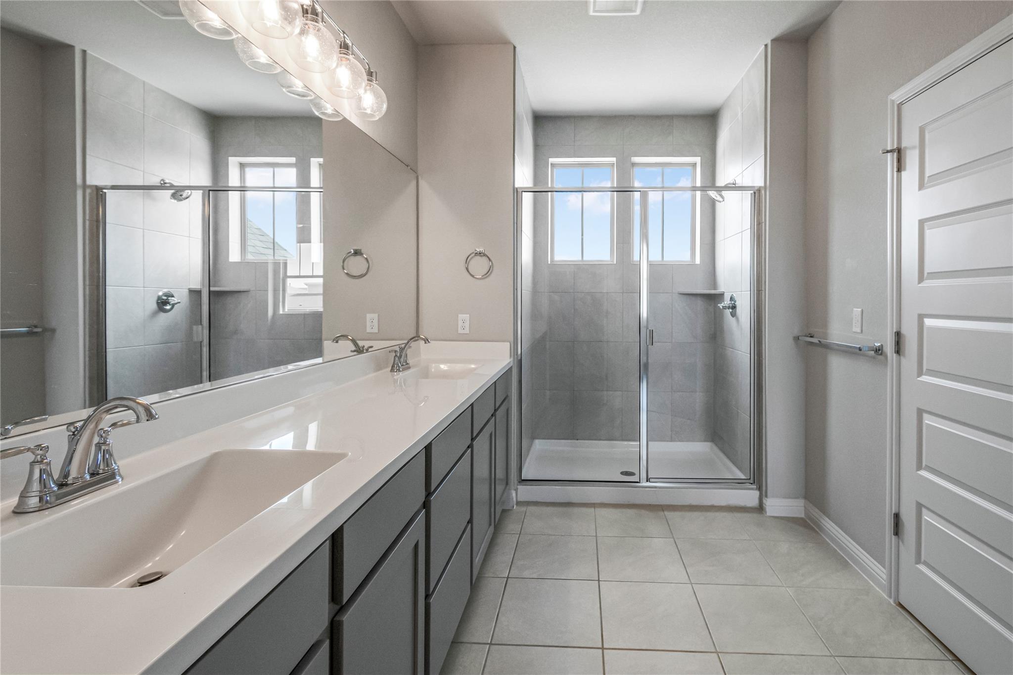 8017 Orizzonte St, Austin, TX 78744