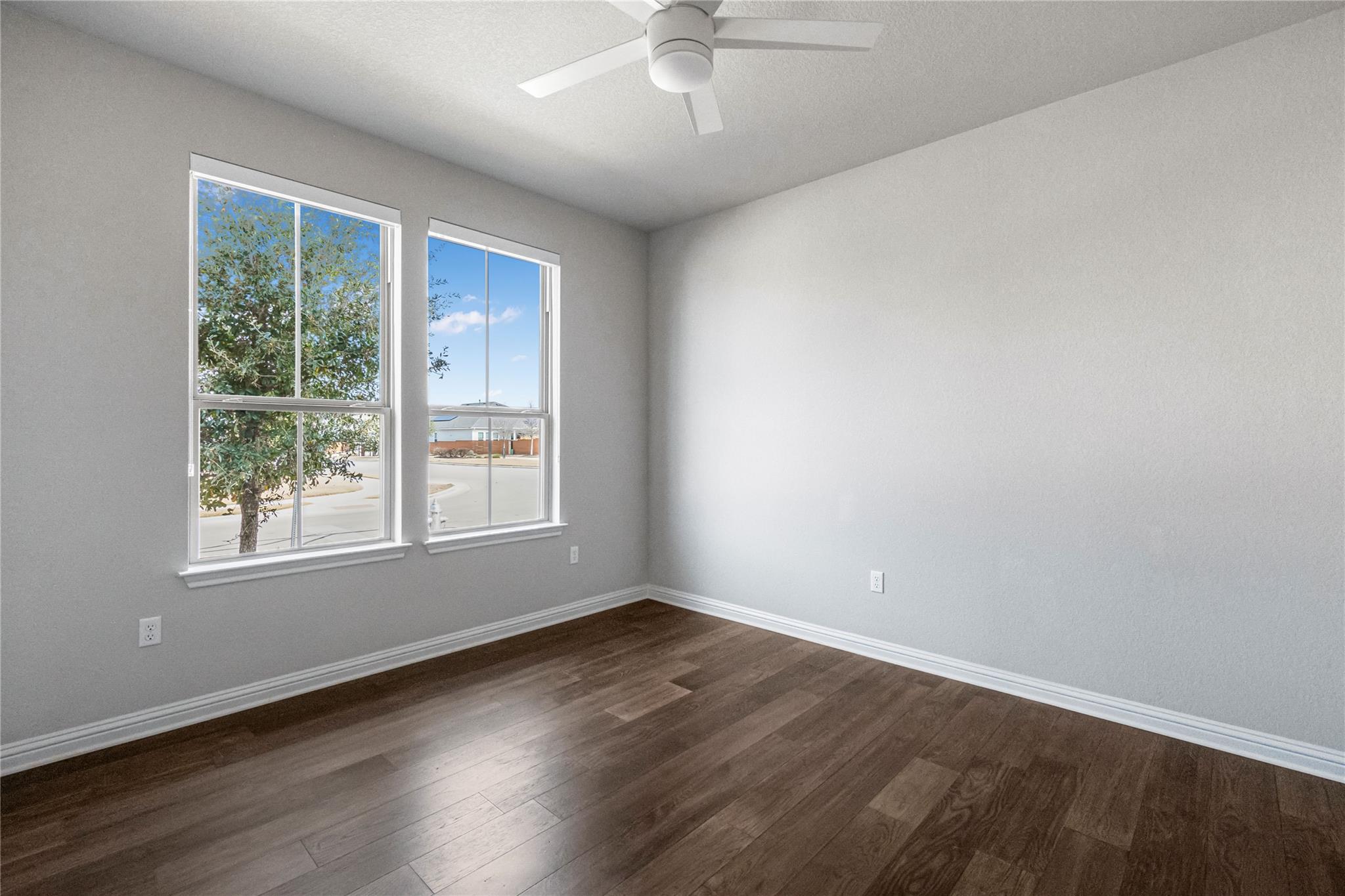 8017 Orizzonte St, Austin, TX 78744