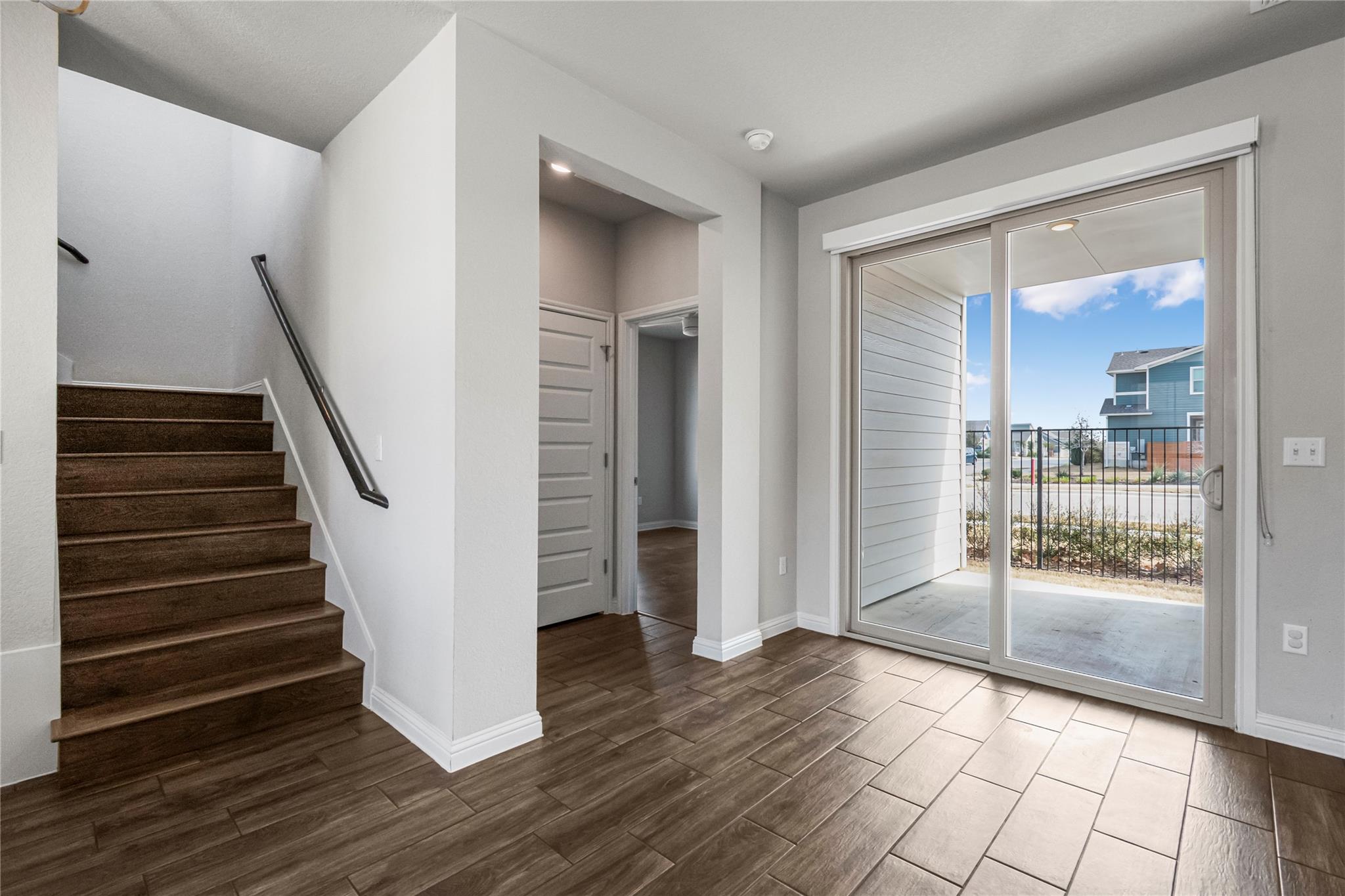 8017 Orizzonte St, Austin, TX 78744