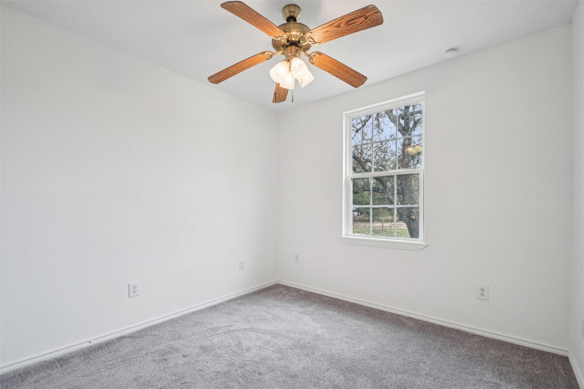 1470 Oak Grove Rd, Leander, TX 78641