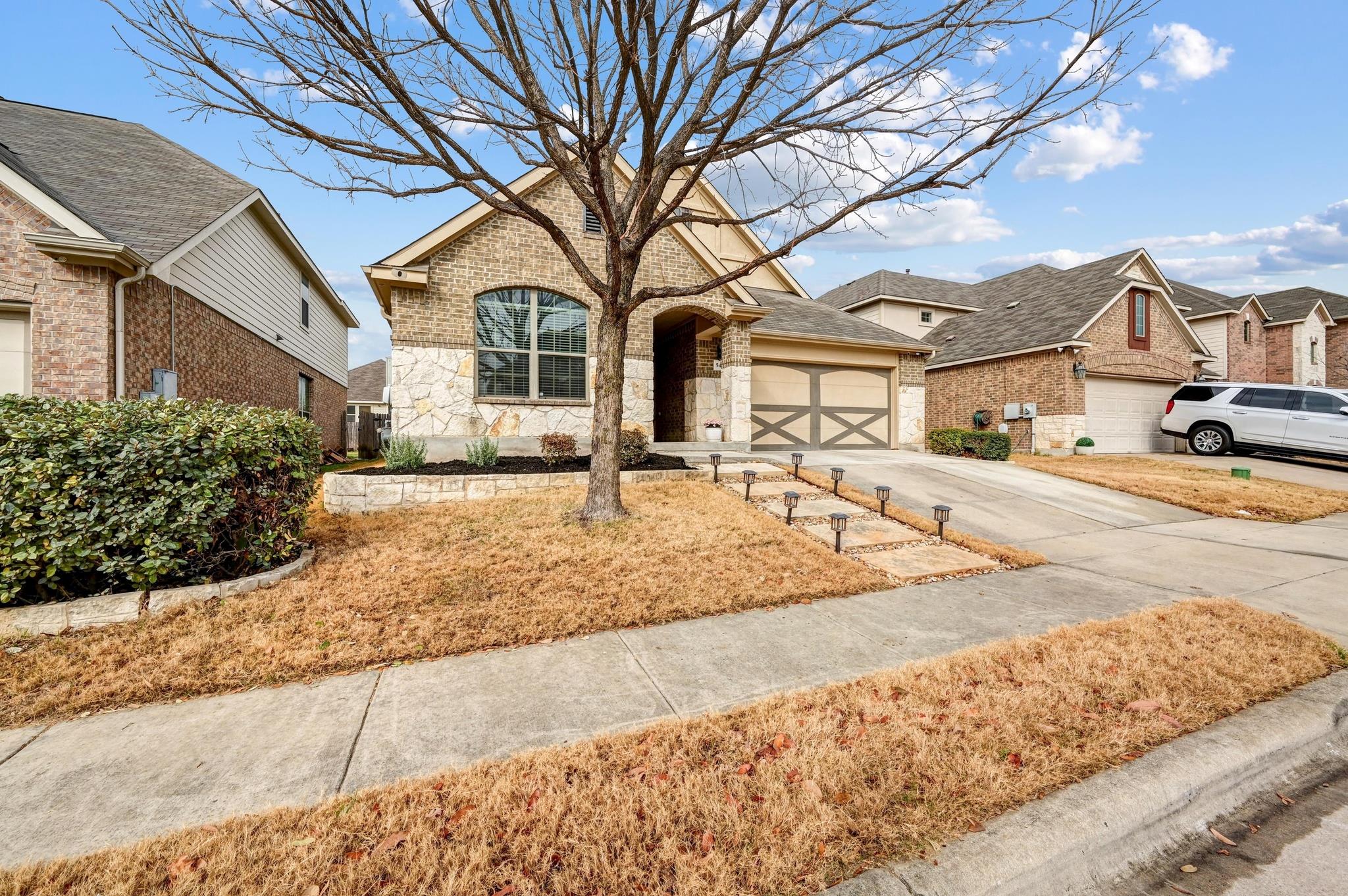546 Hot Springs Vly, Buda, TX 78610