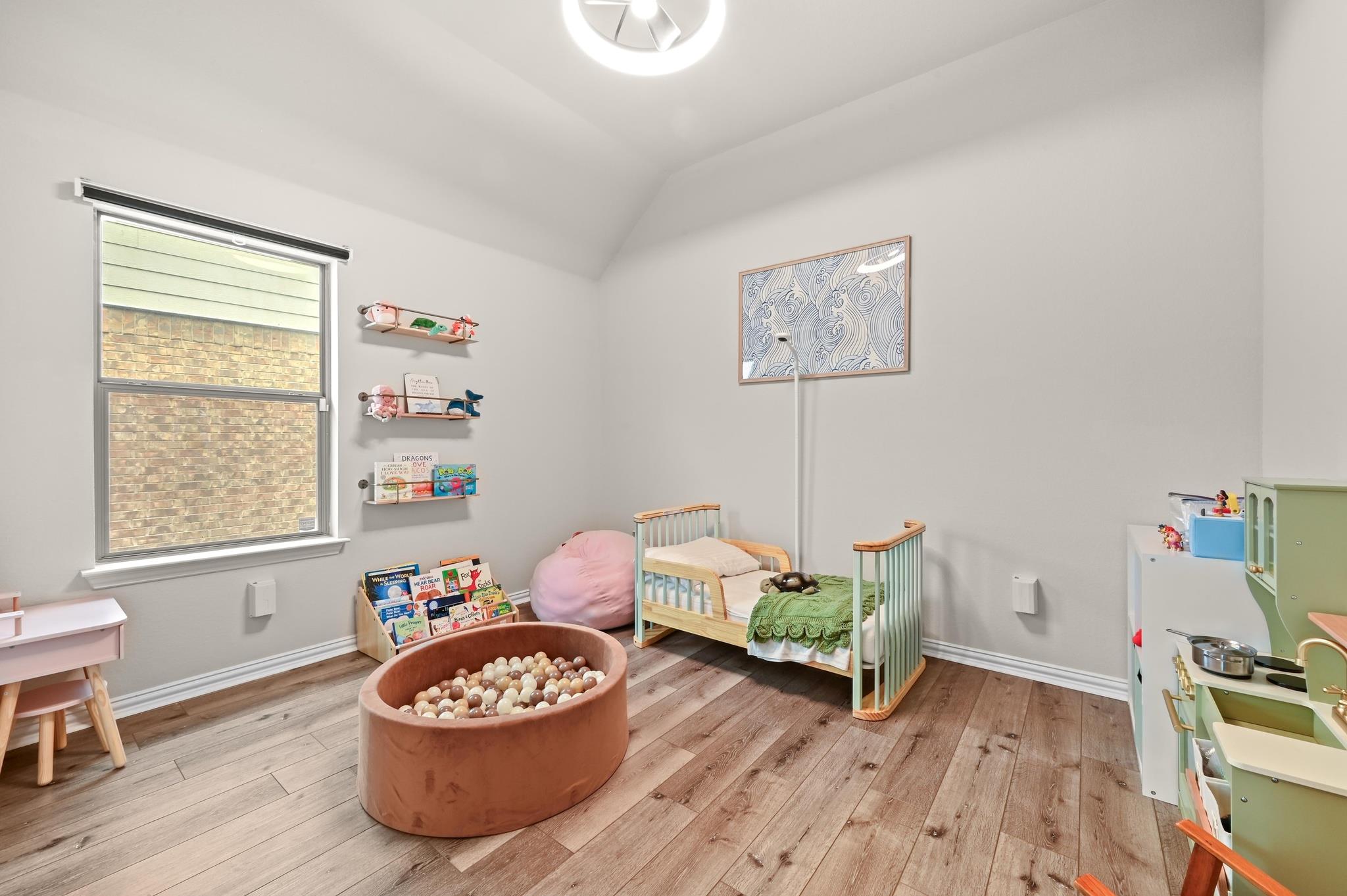 546 Hot Springs Vly, Buda, TX 78610