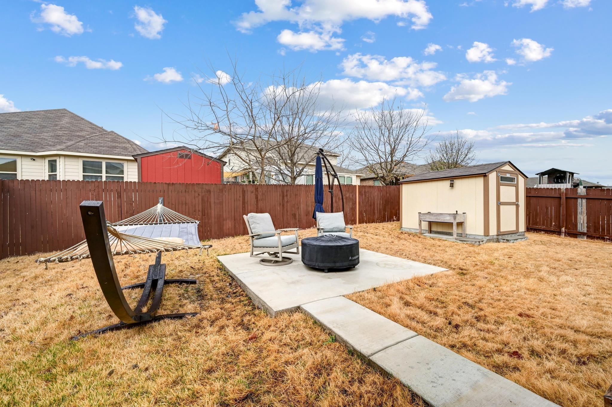 546 Hot Springs Vly, Buda, TX 78610