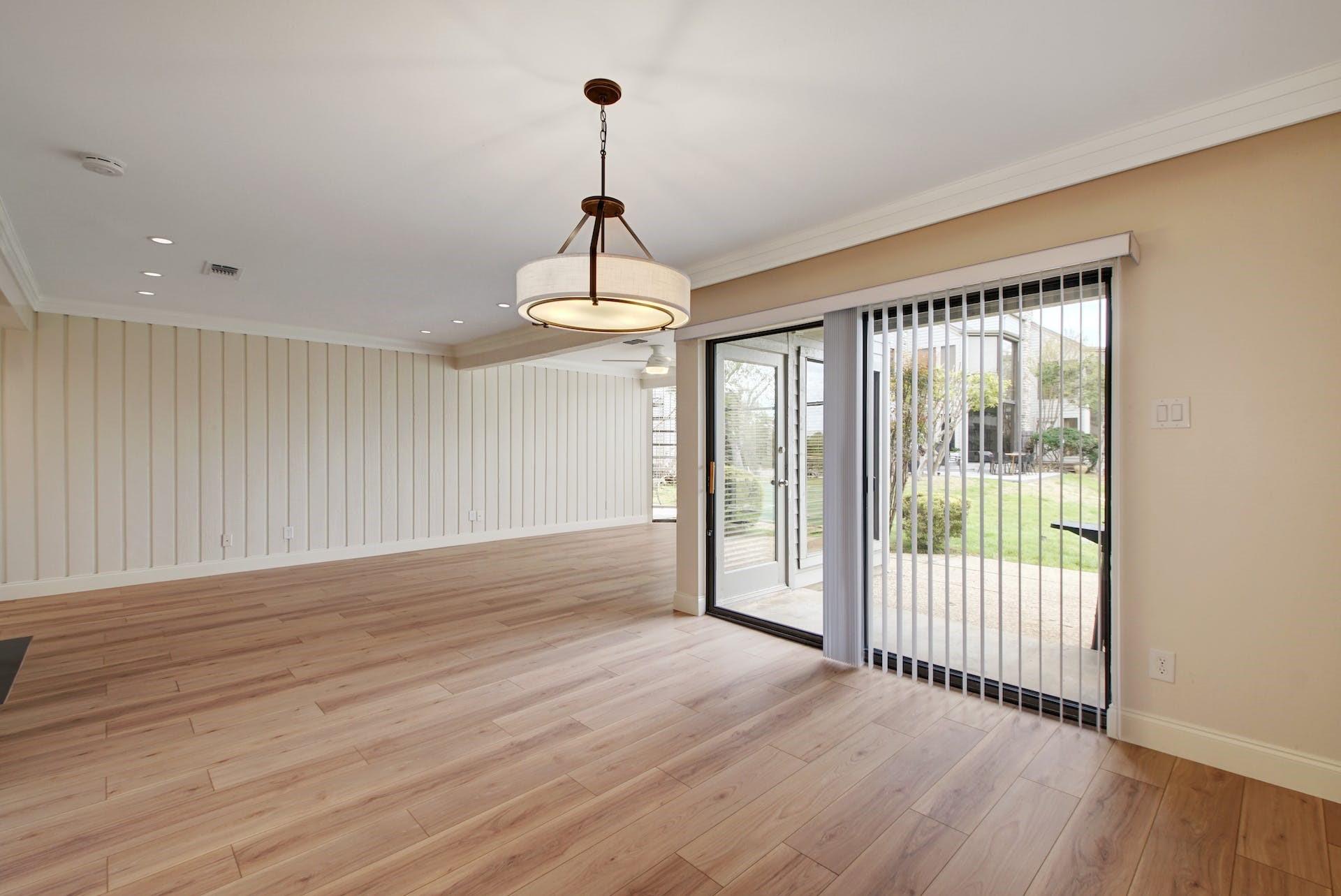 105 World Of Tennis Sq, Lakeway, TX 78738