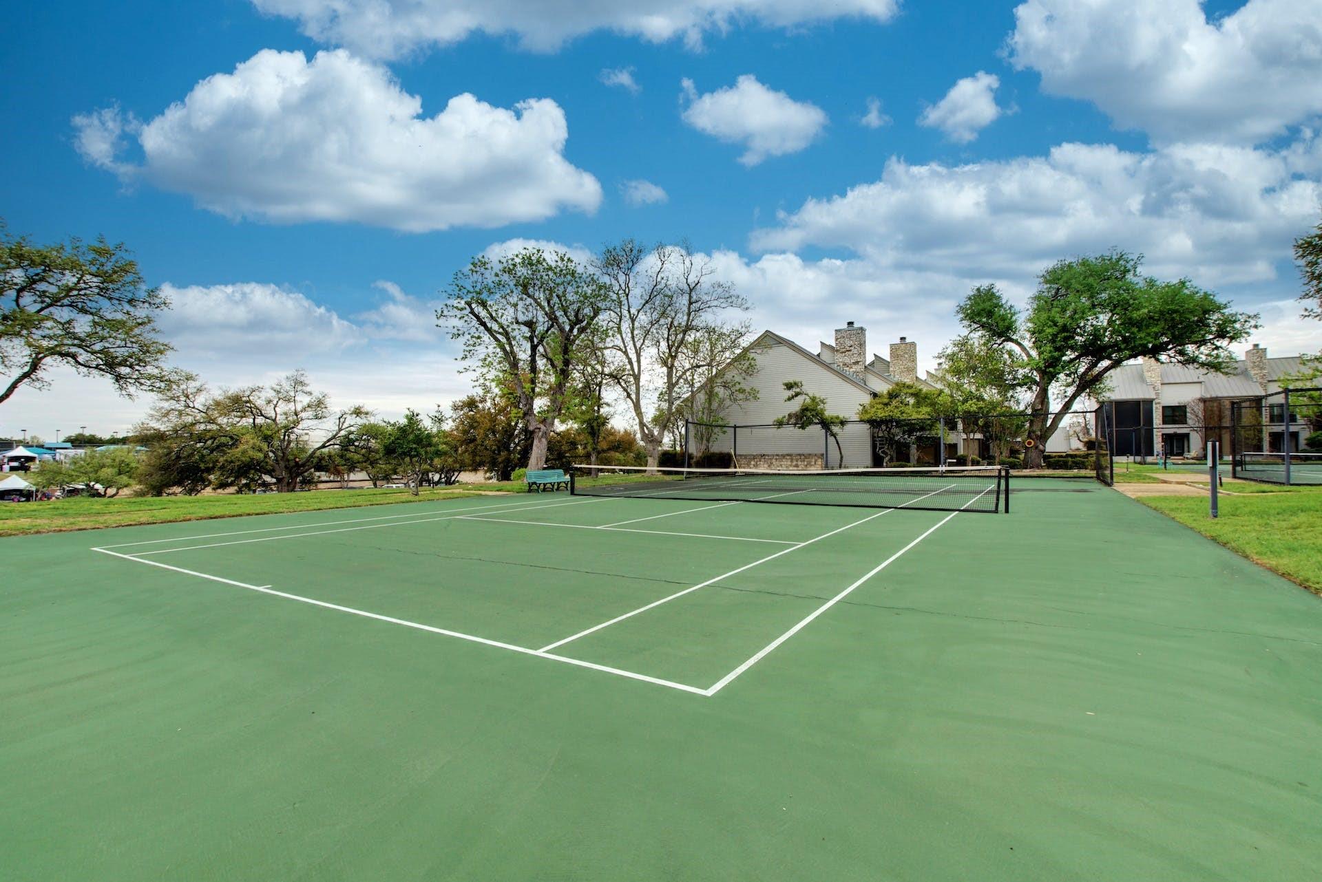 105 World Of Tennis Sq, Lakeway, TX 78738