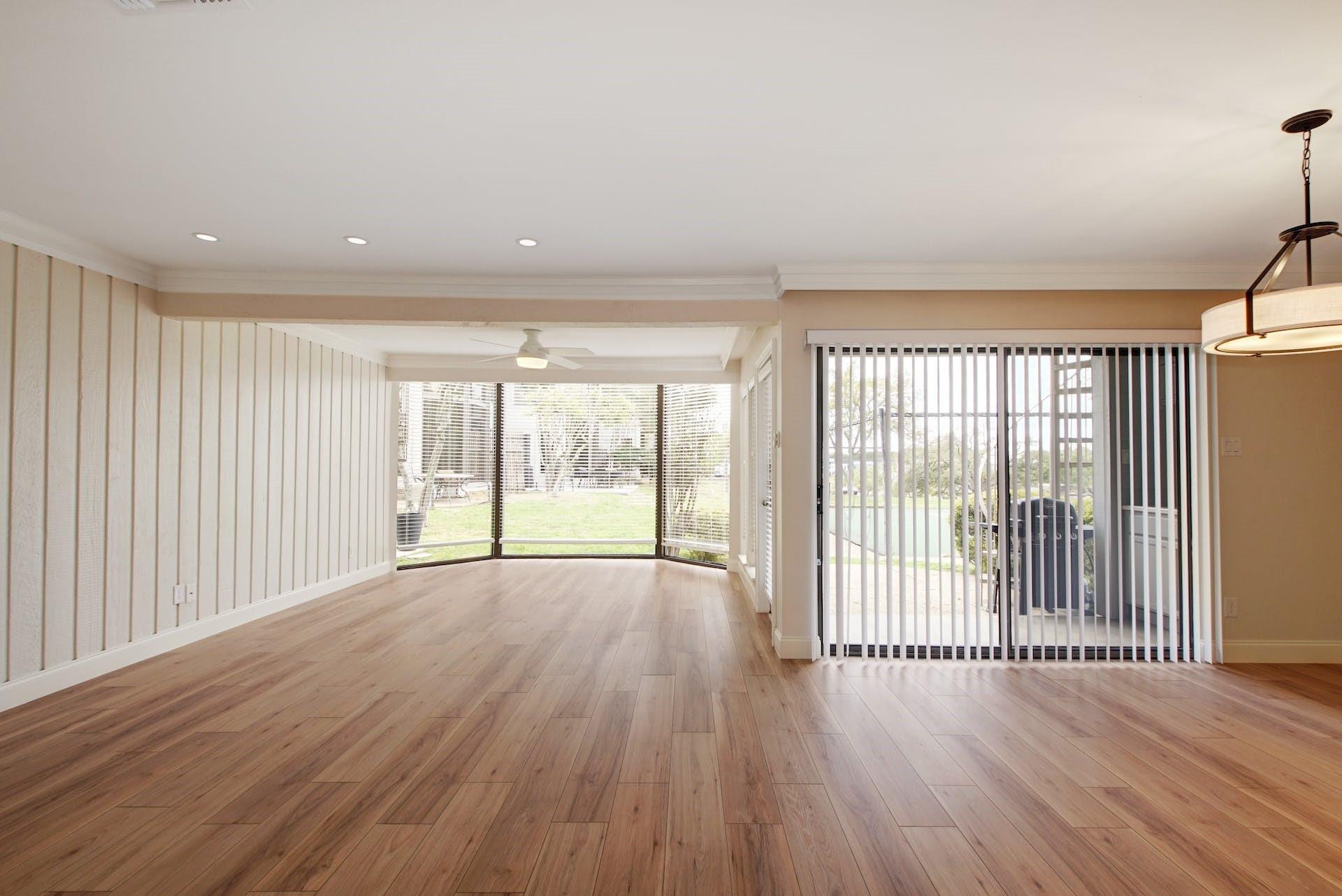 105 World Of Tennis Sq, Lakeway, TX 78738