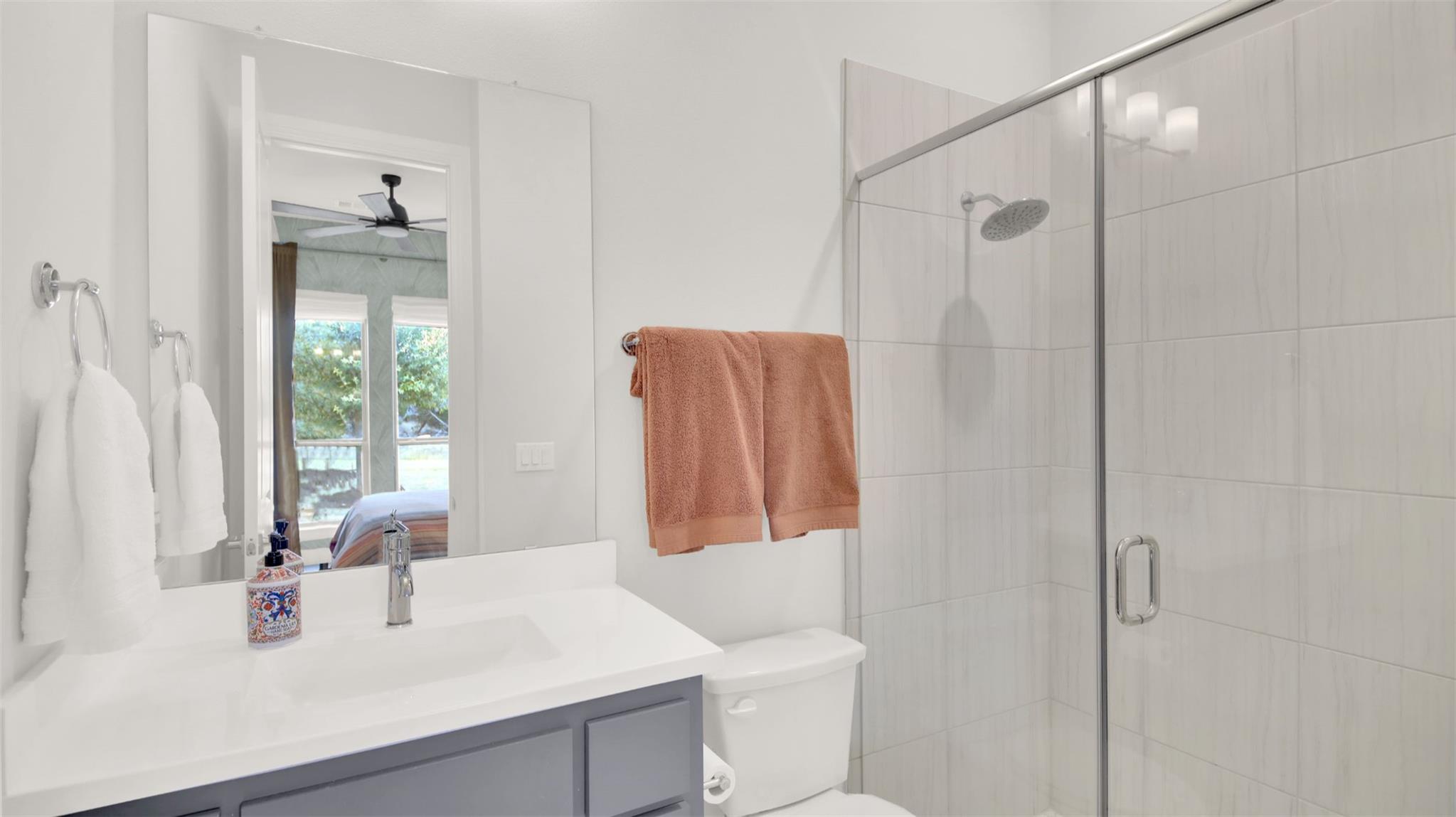 19504 Serenity Ln, Lago Vista, TX 78645