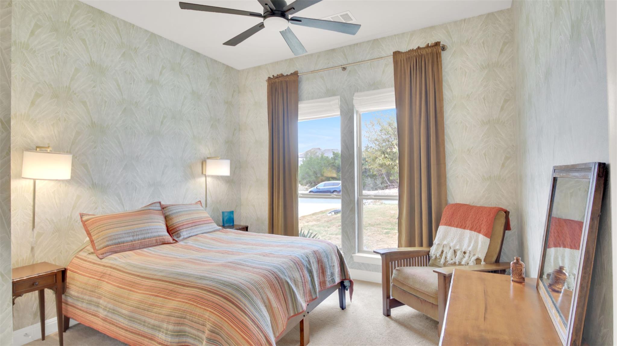 19504 Serenity Ln, Lago Vista, TX 78645