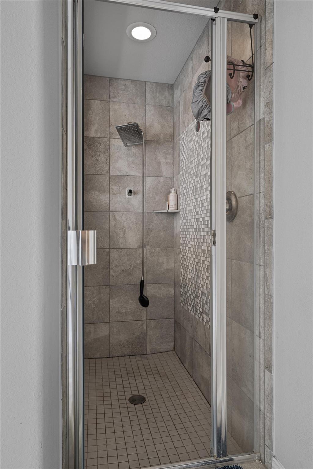 138 Drury Ln, Austin, TX 78737