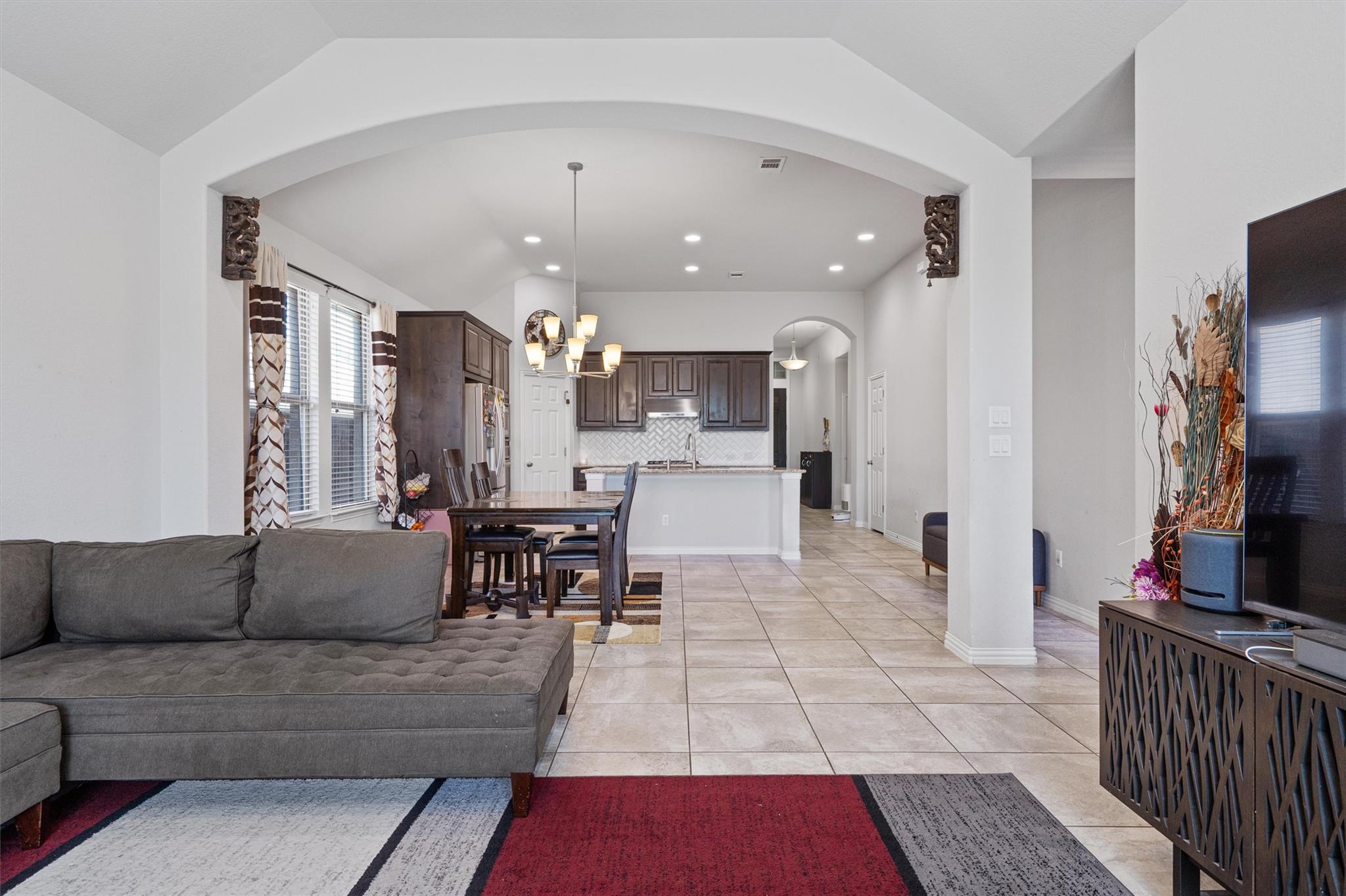 138 Drury Ln, Austin, TX 78737