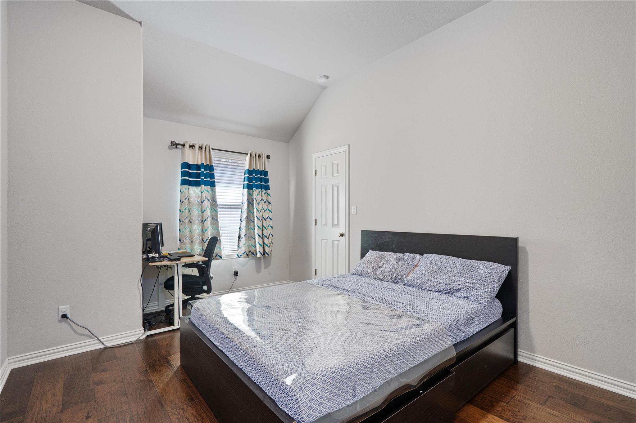 138 Drury Ln, Austin, TX 78737