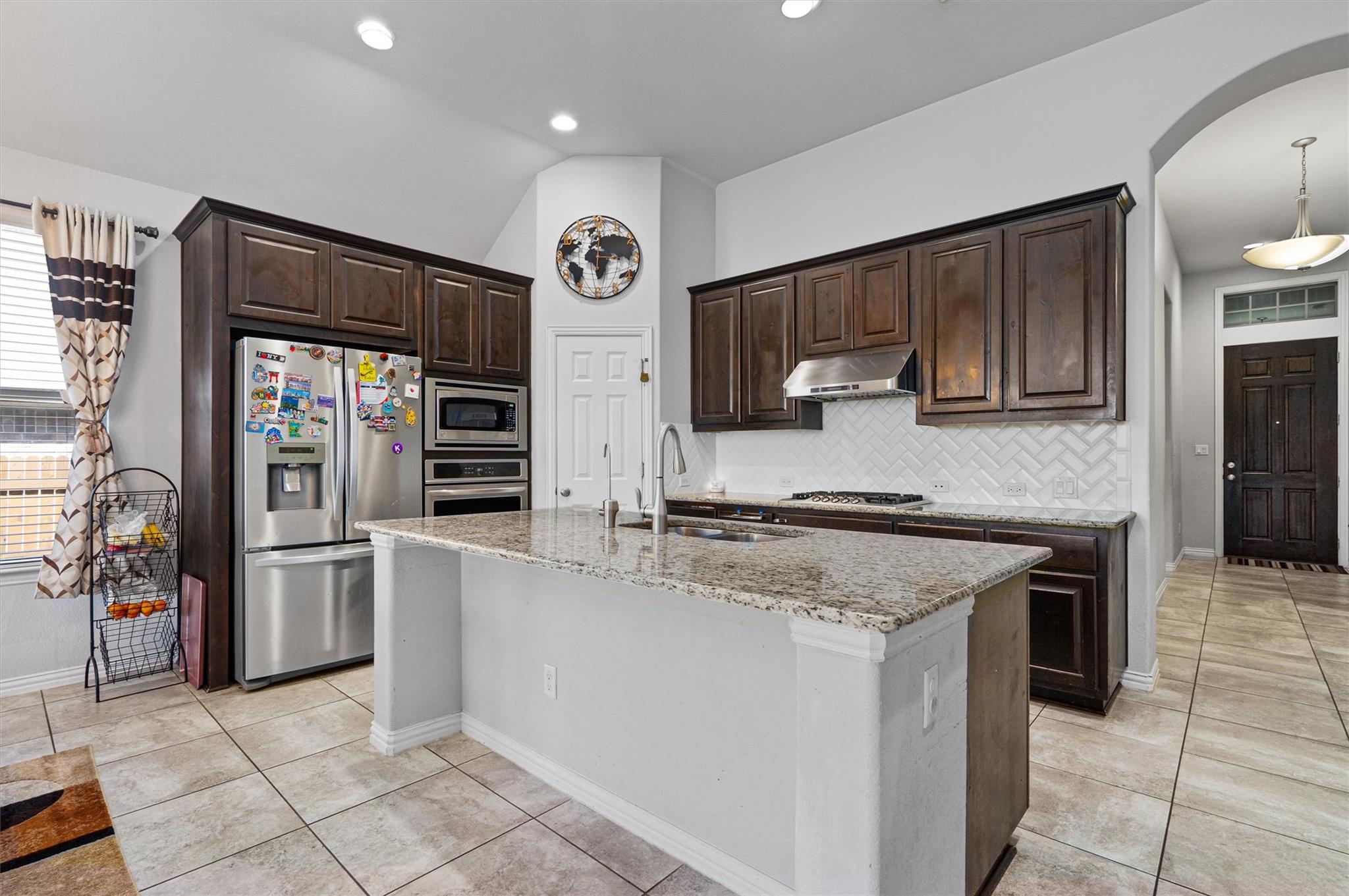 138 Drury Ln, Austin, TX 78737