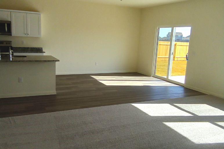 12817 Samuel Adams Dr, Manor, TX 78653