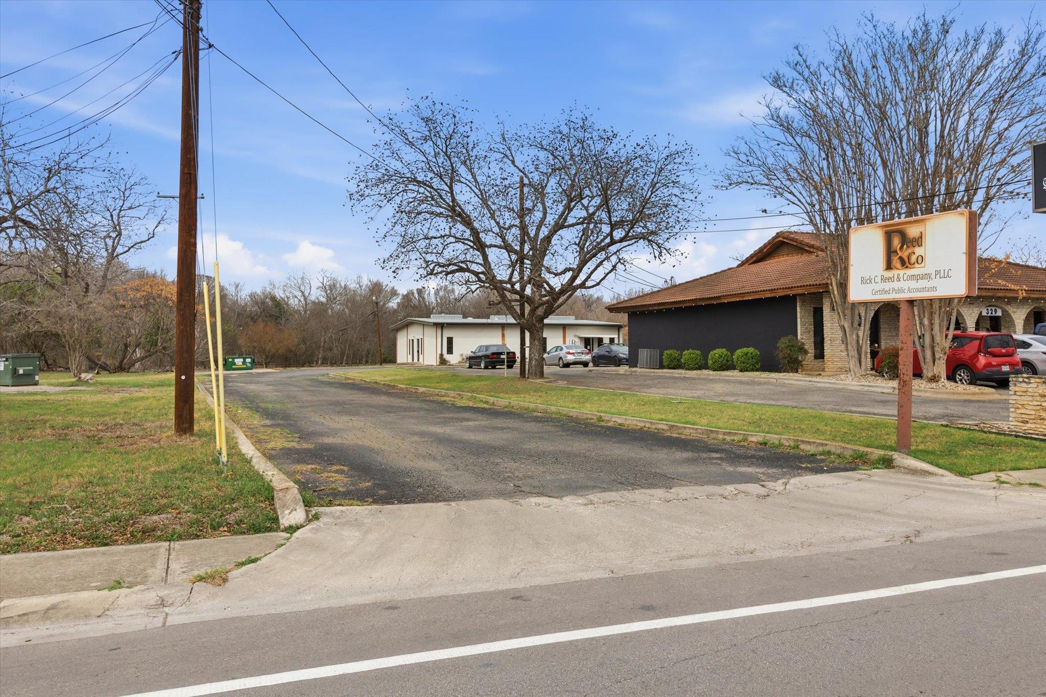 321 Cheatham St, San Marcos, TX 78666