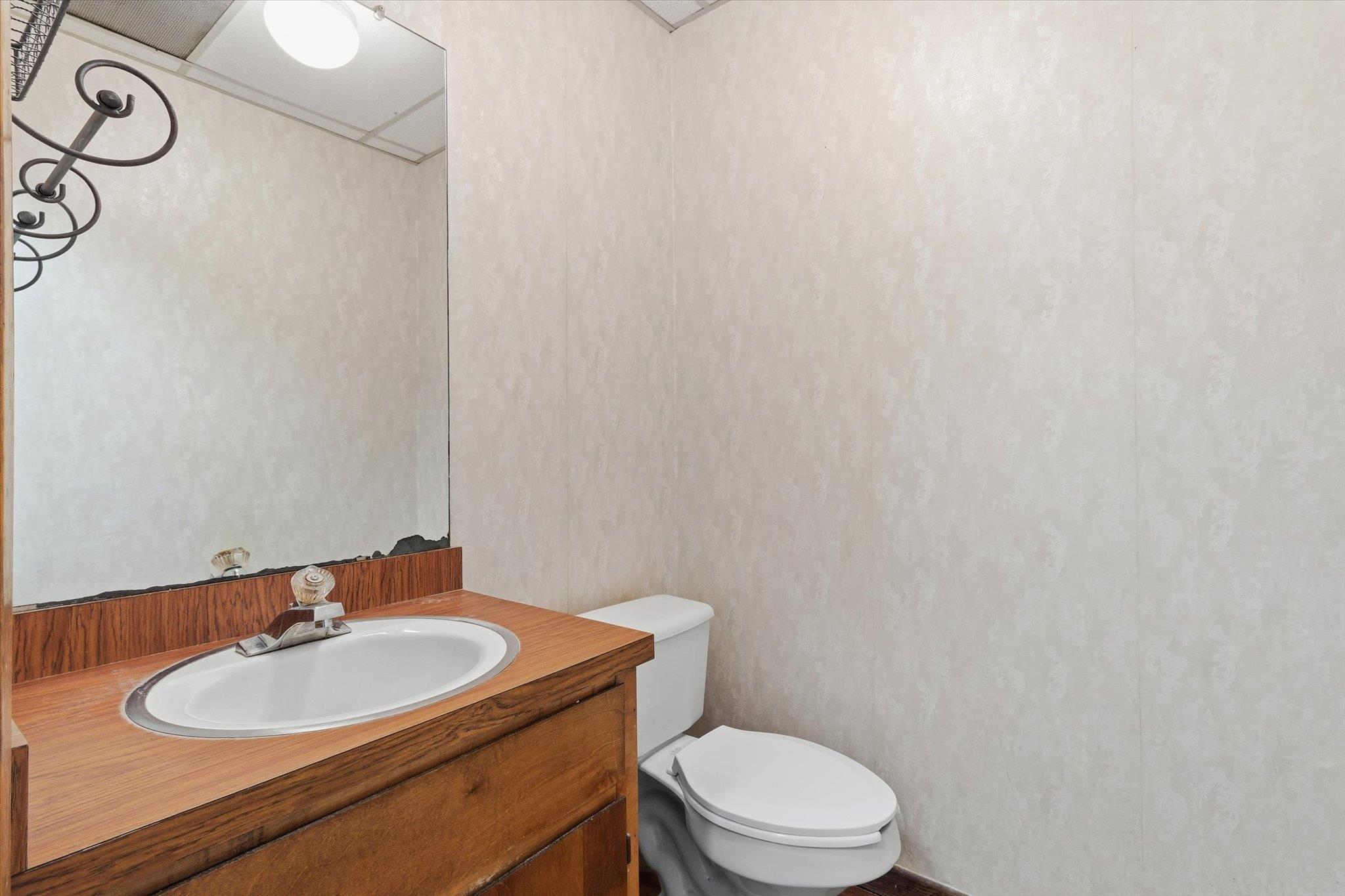 321 Cheatham St, San Marcos, TX 78666