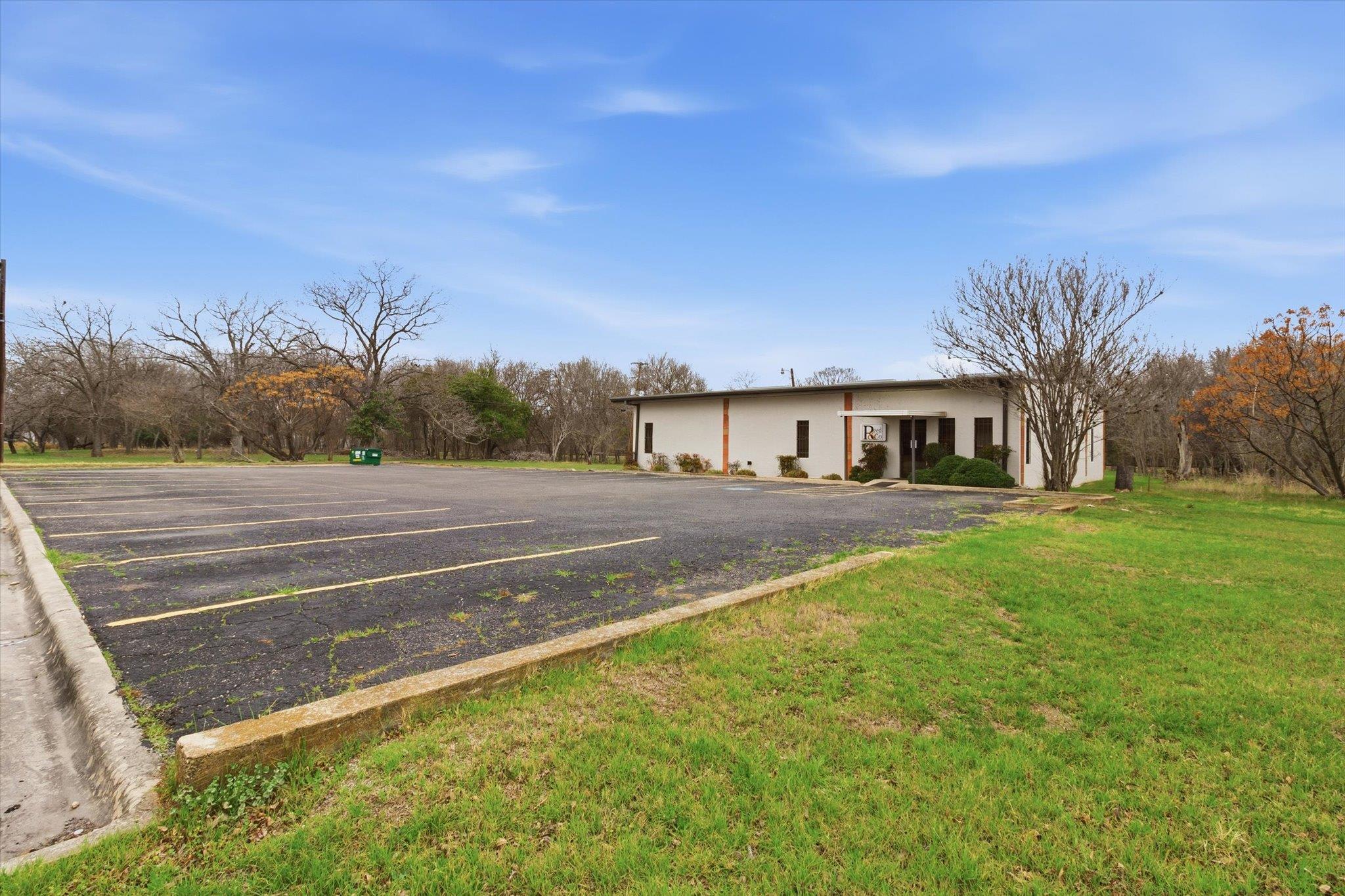 321 Cheatham St, San Marcos, TX 78666