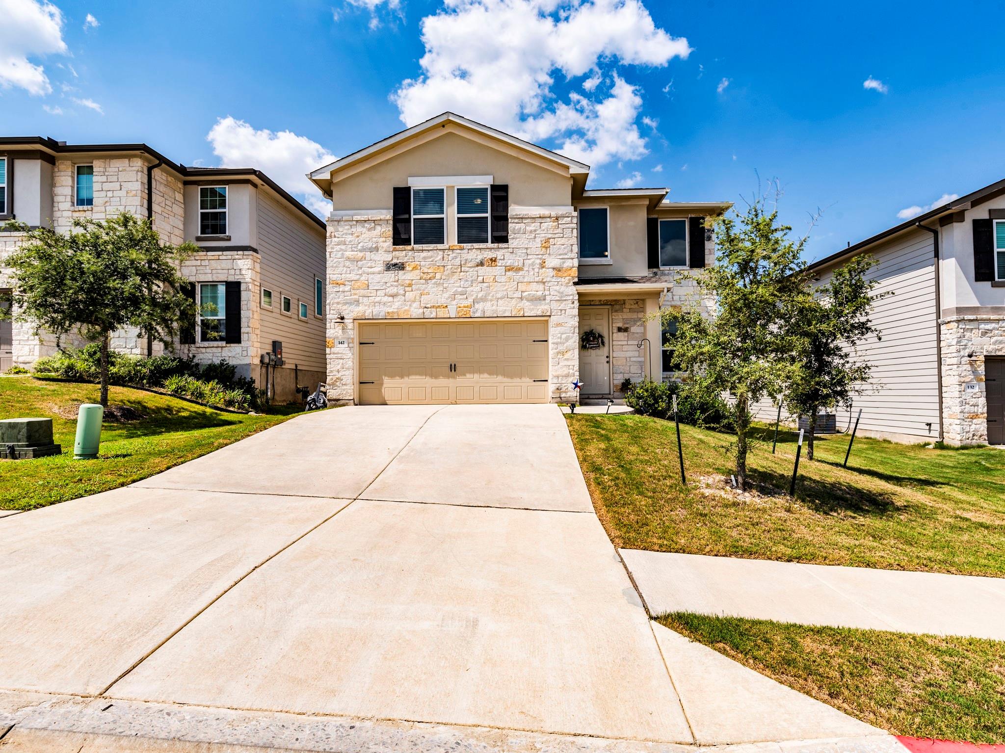 142 Mount Locke Rd, Dripping Springs, TX 78620