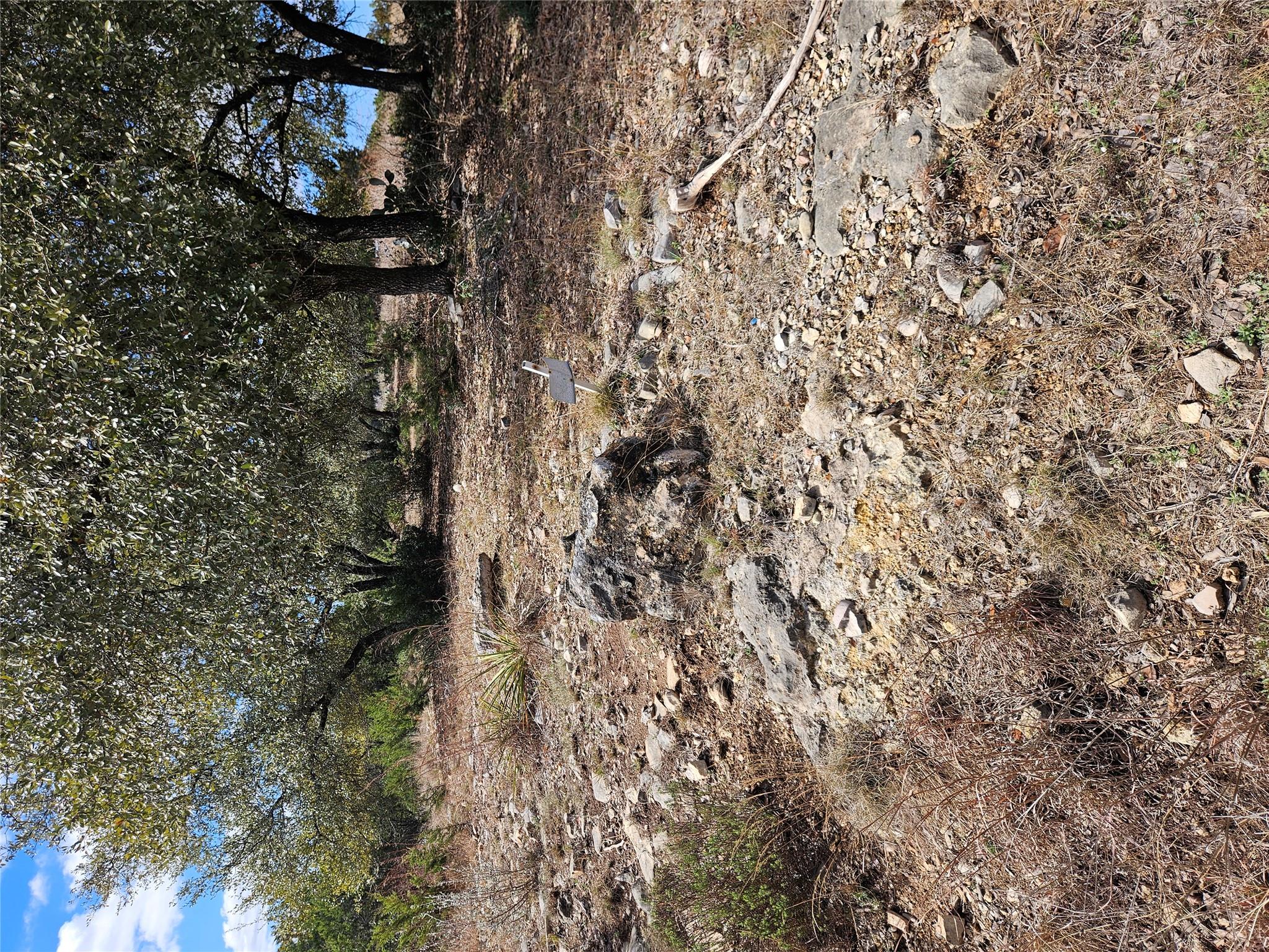 2912 Davis Cv, Lago Vista, TX 78645