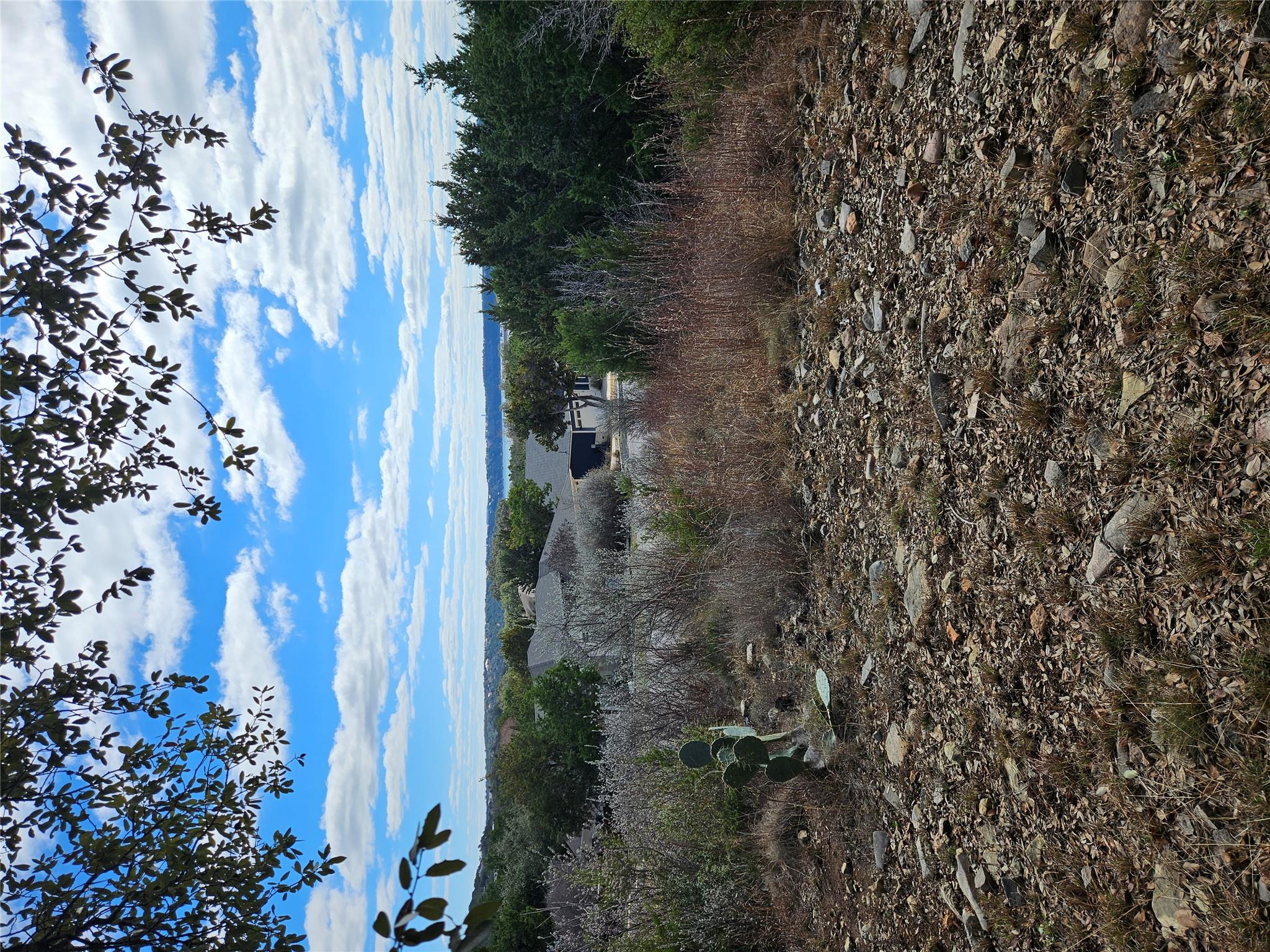 2912 Davis Cv, Lago Vista, TX 78645