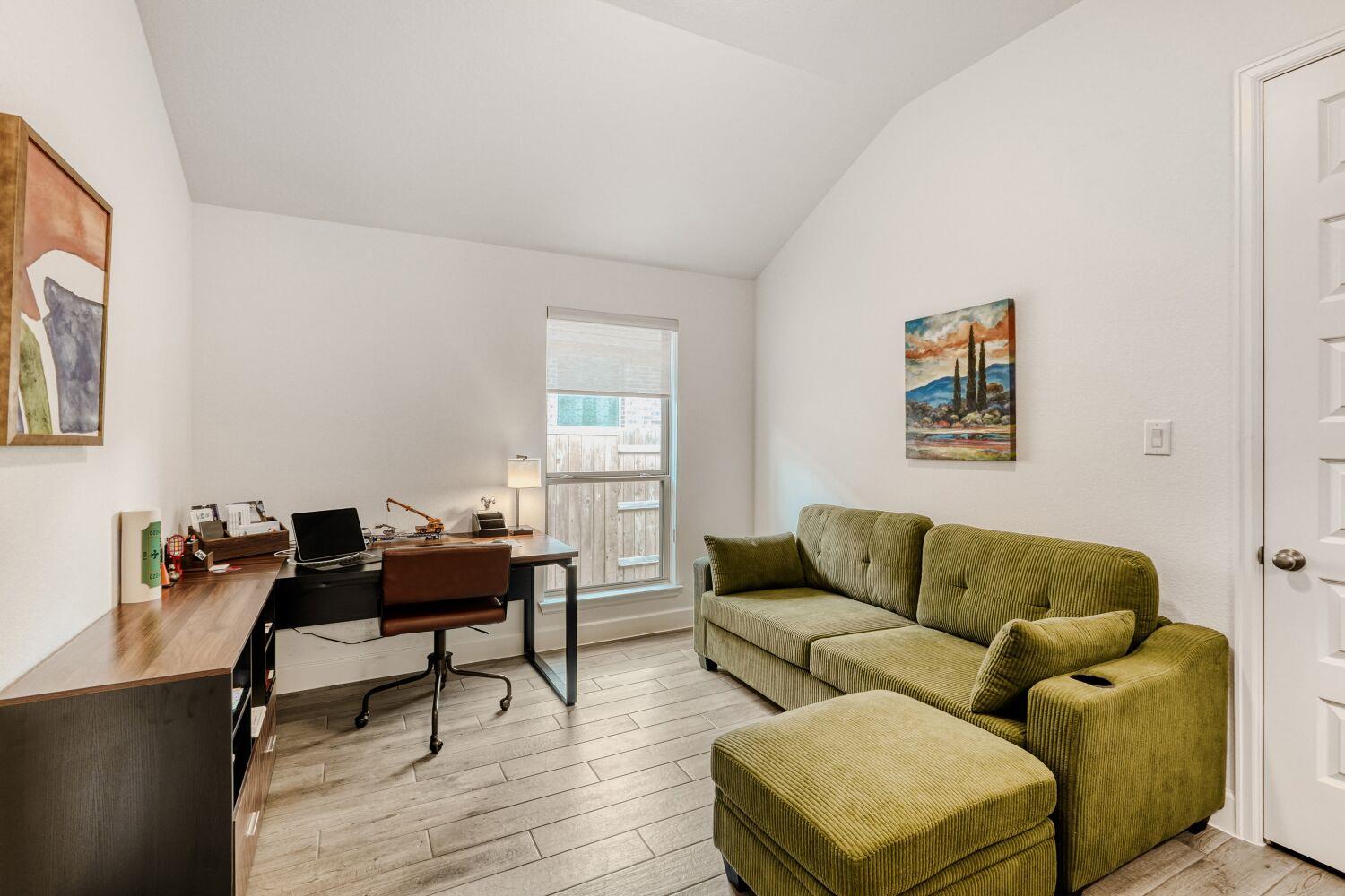 369 Prickly Poppy Loop, Kyle, TX 78640