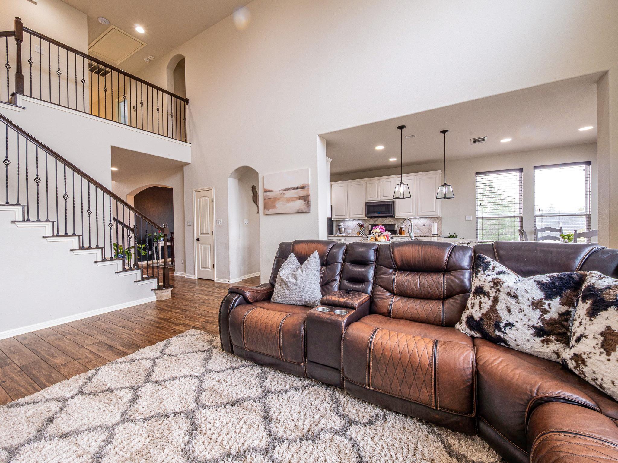 117 Arbor Point Dr, Elgin, TX 78621