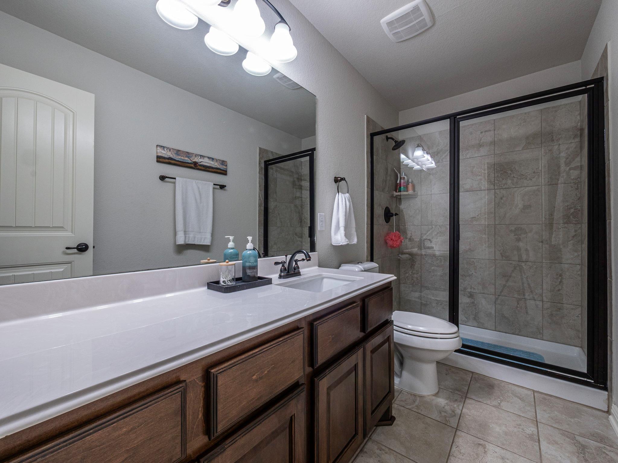 117 Arbor Point Dr, Elgin, TX 78621