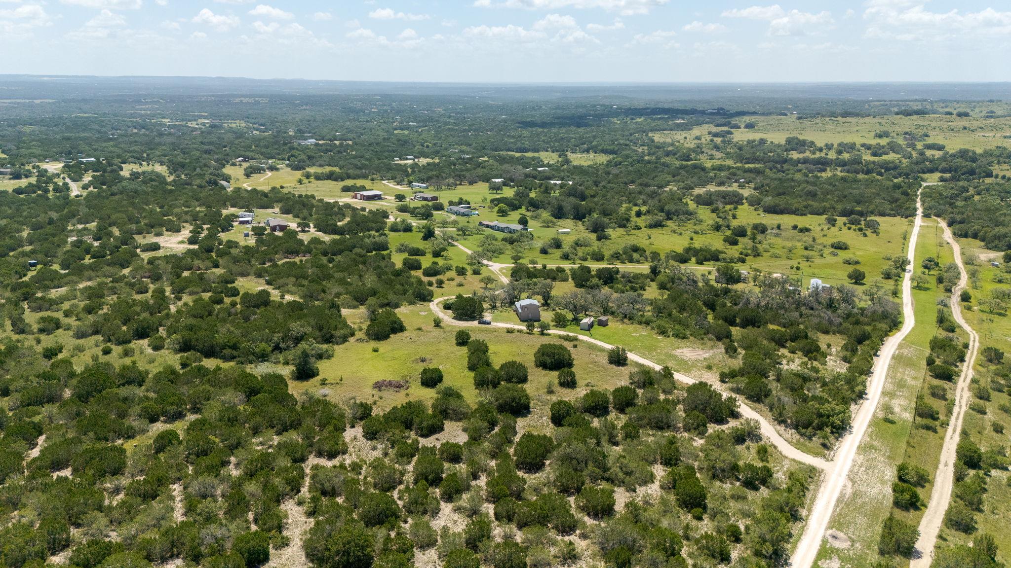 586 Private Road 3448, Kempner, TX 76539