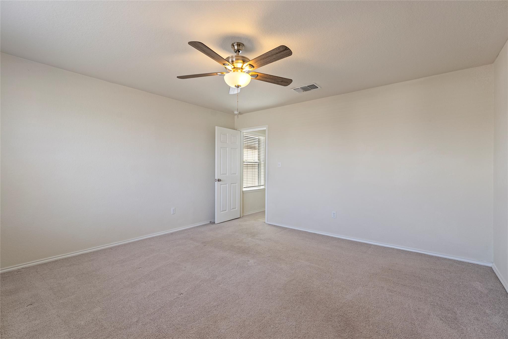 420 Bella Luna Way, Liberty Hill, TX 78642