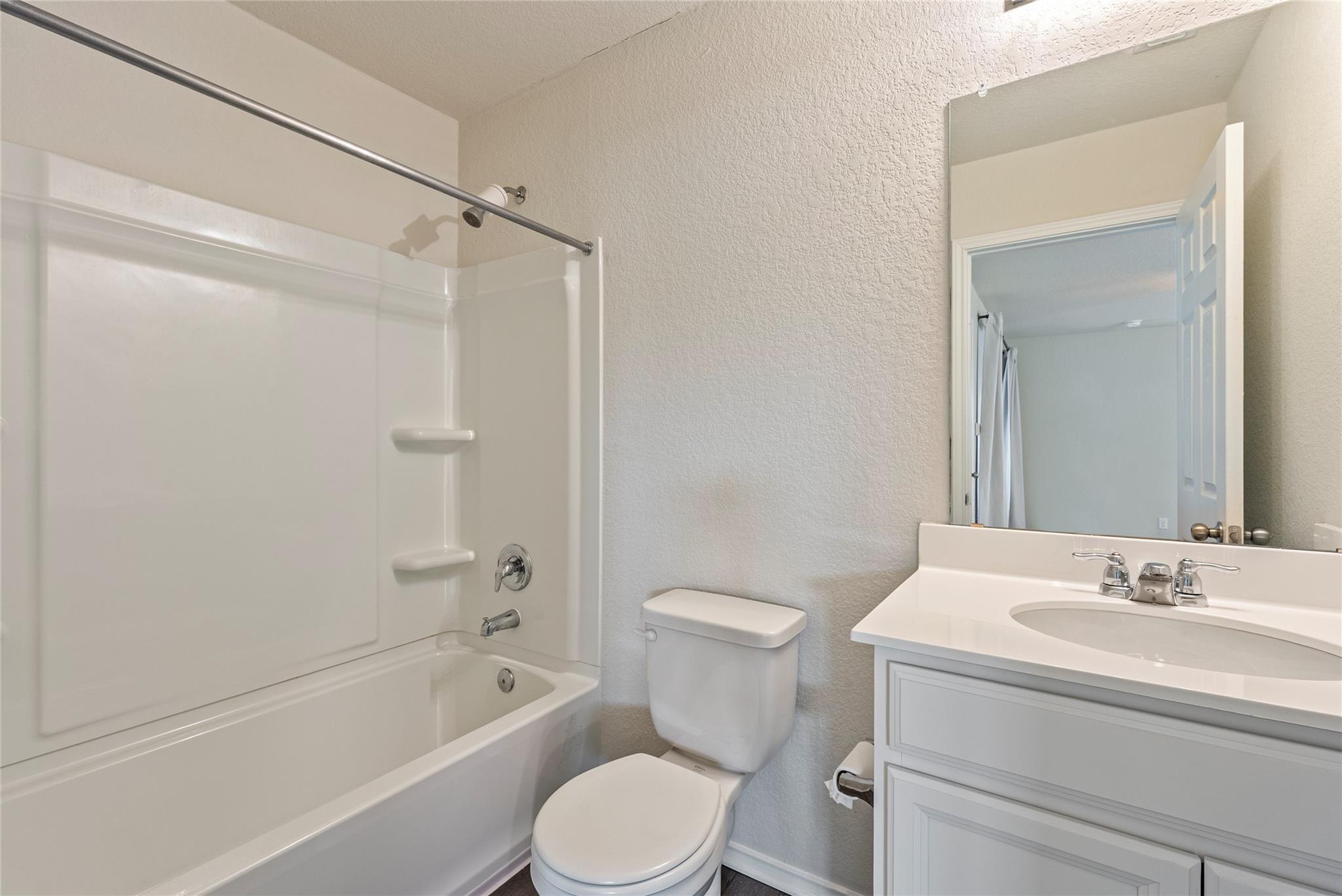 420 Bella Luna Way, Liberty Hill, TX 78642